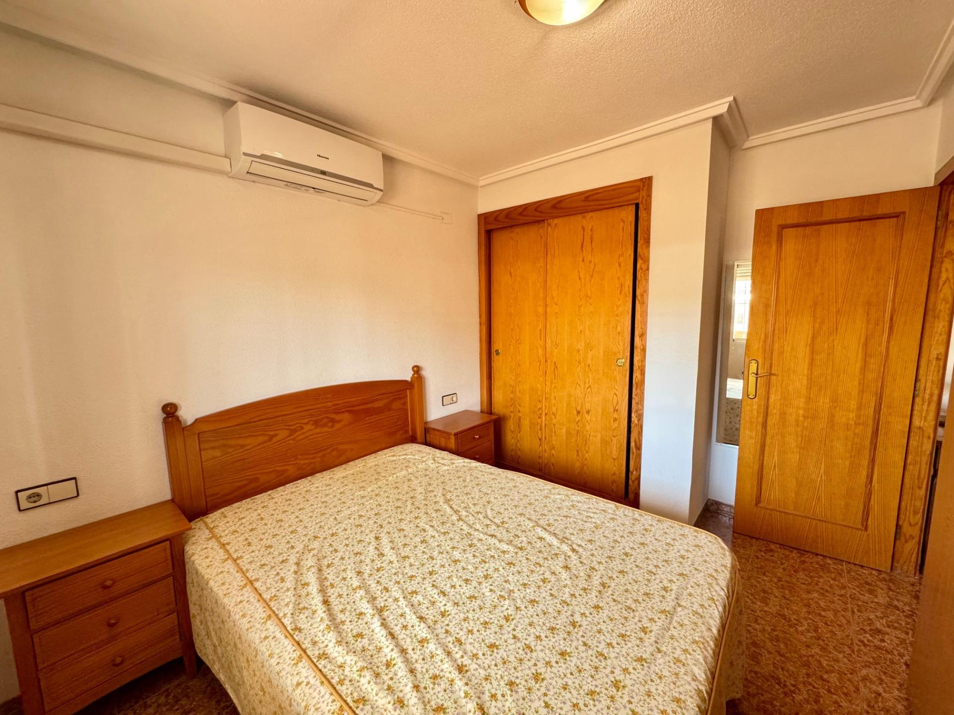 2 Bed, 1 Bath, ApartmentFor Sale, Torrevieja, Alicante