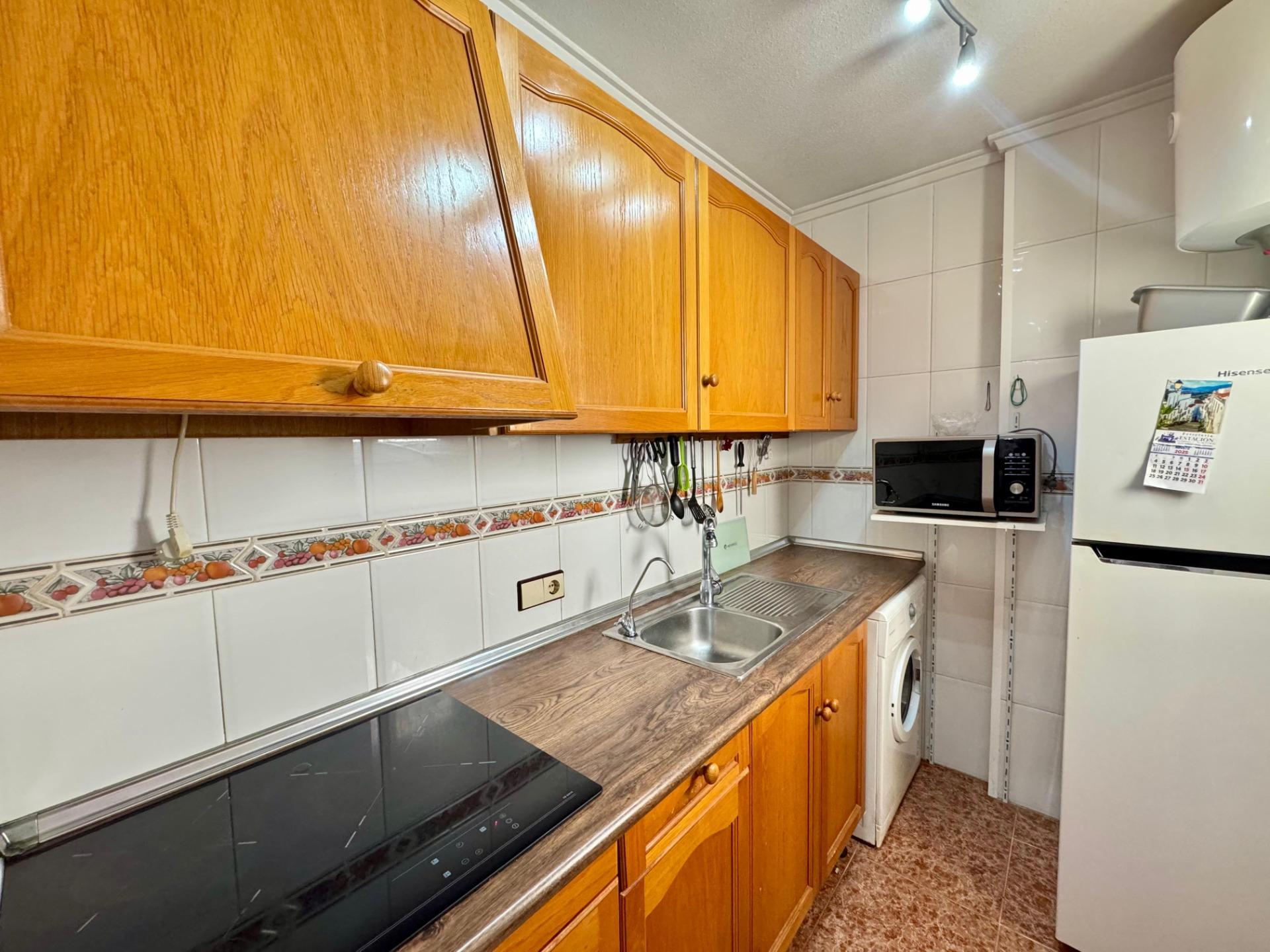 2 Bed, 1 Bath, ApartmentFor Sale, Torrevieja, Alicante