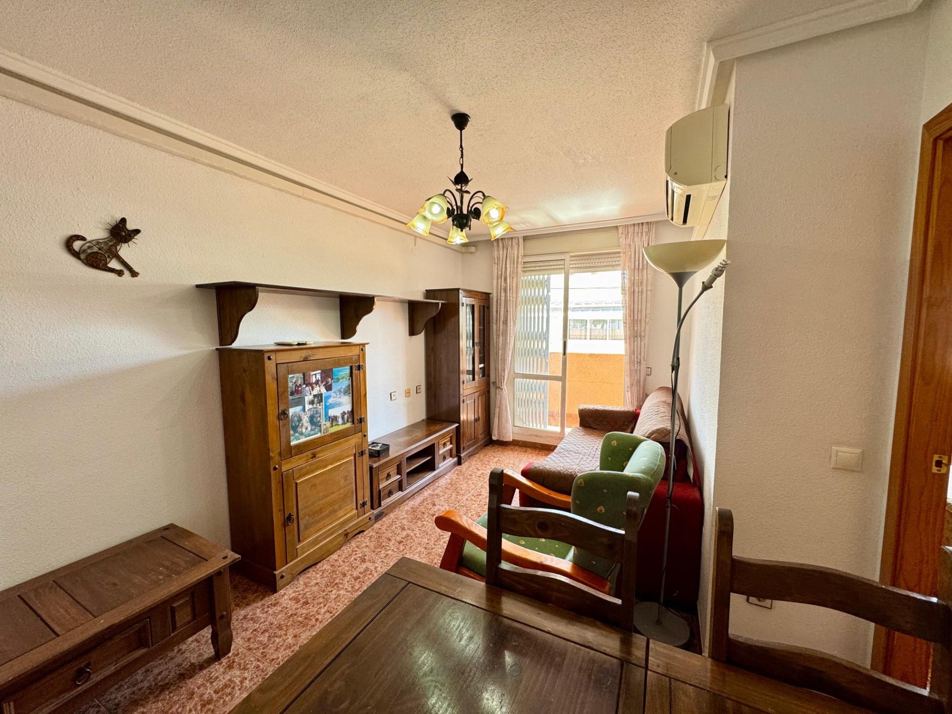 2 Bed, 1 Bath, ApartmentFor Sale, Torrevieja, Alicante