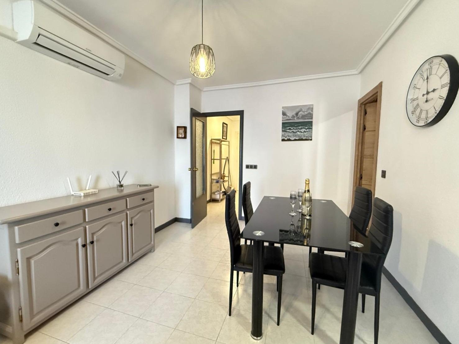 1 Bed, 1 Bath, ApartmentFor Sale, Torrevieja, Alicante