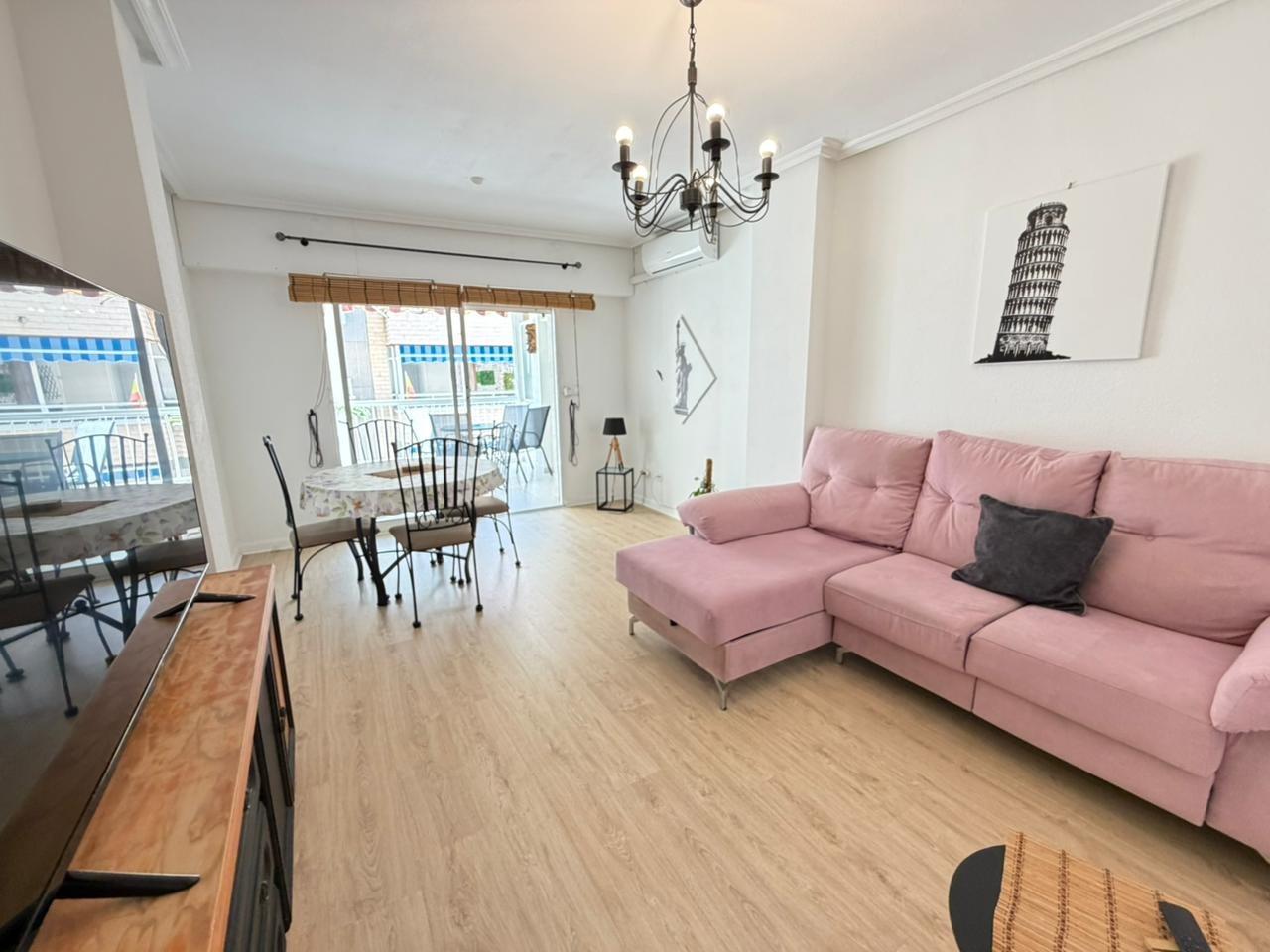 2 Bed, 1 Bath, ApartmentFor Sale, Torrevieja, Alicante