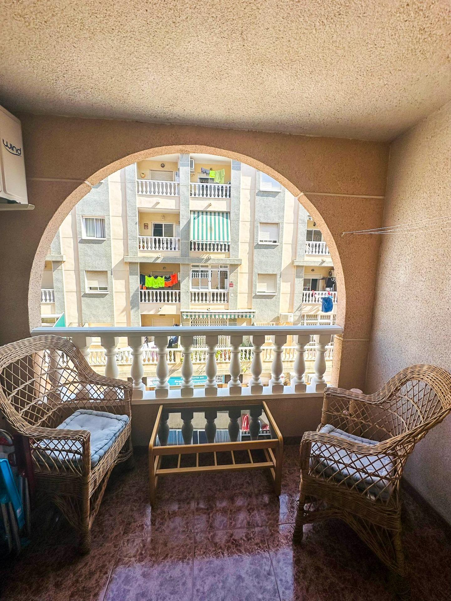 2 Bed, 1 Bath, ApartmentFor Sale, Torrevieja, Alicante