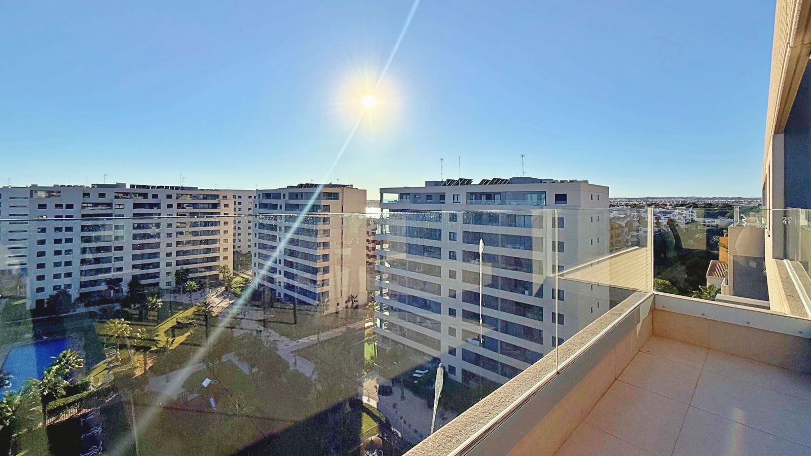 3 Bed, 2 Bath, ApartmentFor Sale, Torrevieja, Alicante