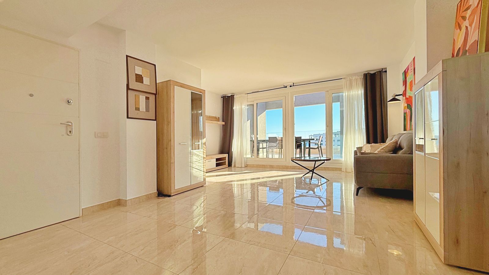 3 Bed, 2 Bath, ApartmentFor Sale, Torrevieja, Alicante