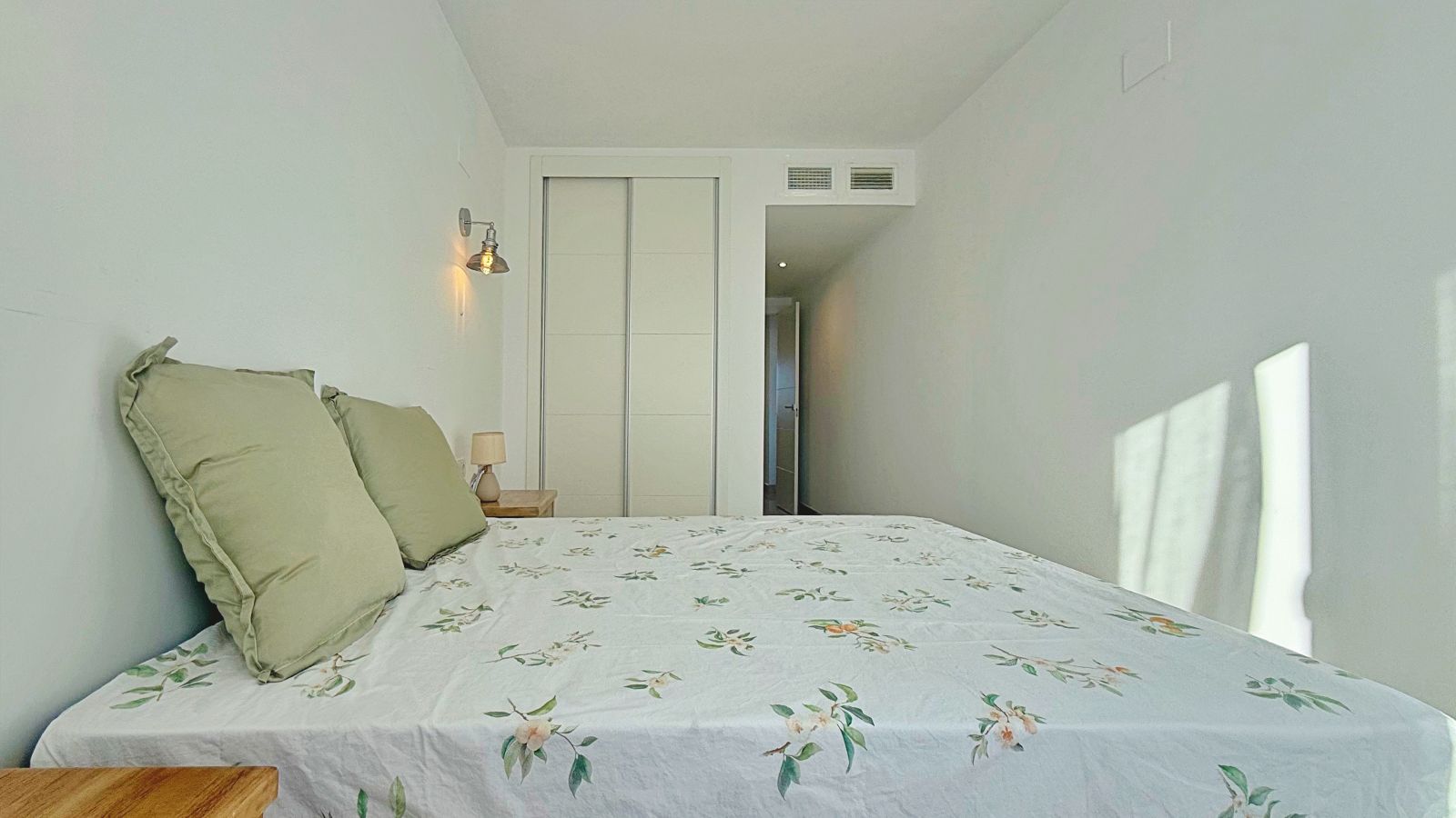 3 Bed, 2 Bath, ApartmentFor Sale, Torrevieja, Alicante