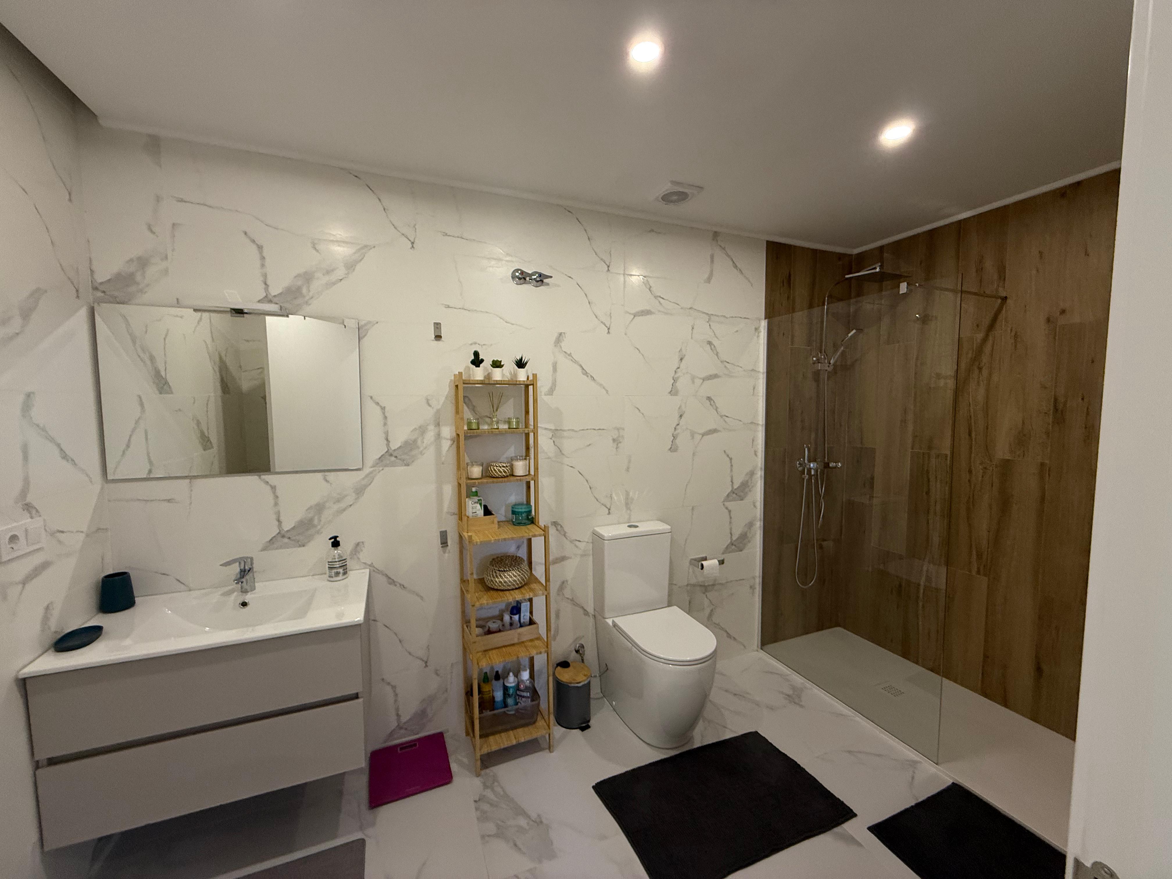 3 Bed, 2 Bath, HouseFor Sale, Benidorm, Alicante