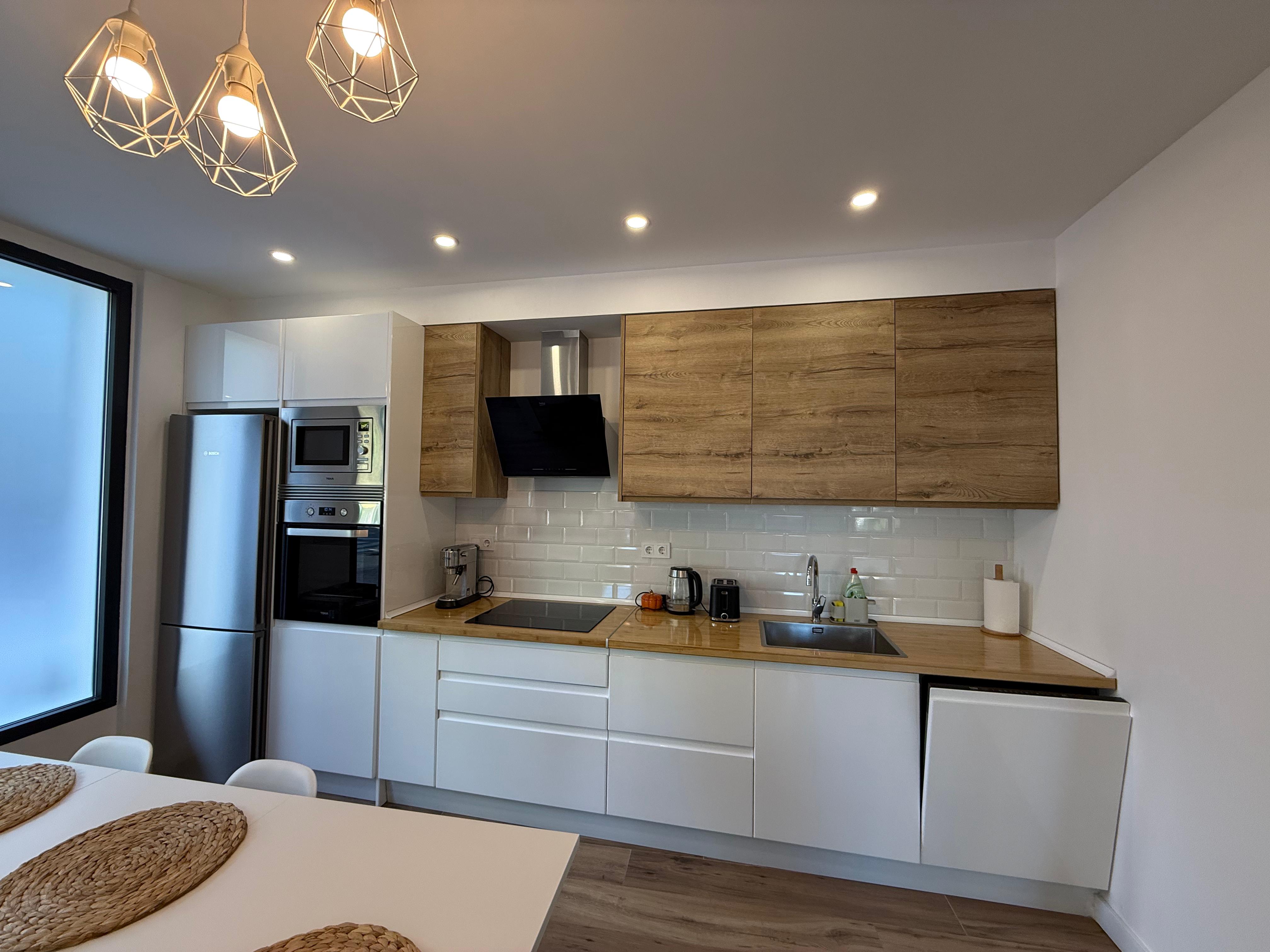 3 Bed, 2 Bath, HouseFor Sale, Benidorm, Alicante