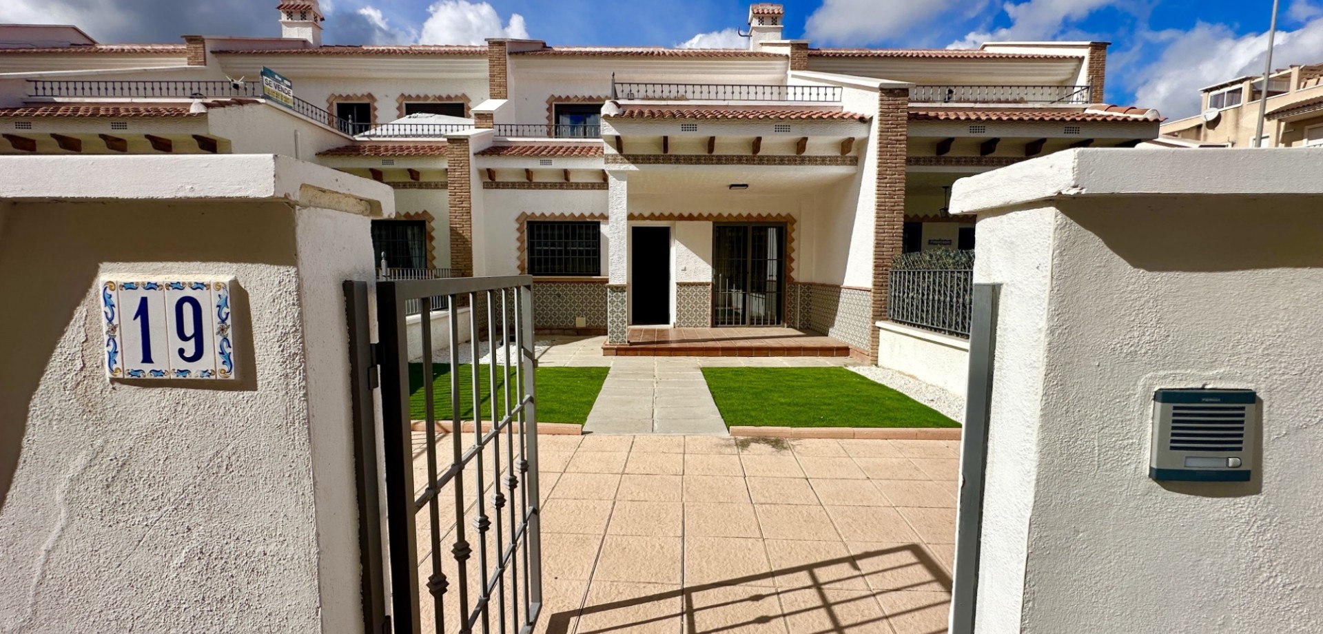 3 Bed, 3 Bath, HouseFor Sale, San Miguel de Salinas, Alicante