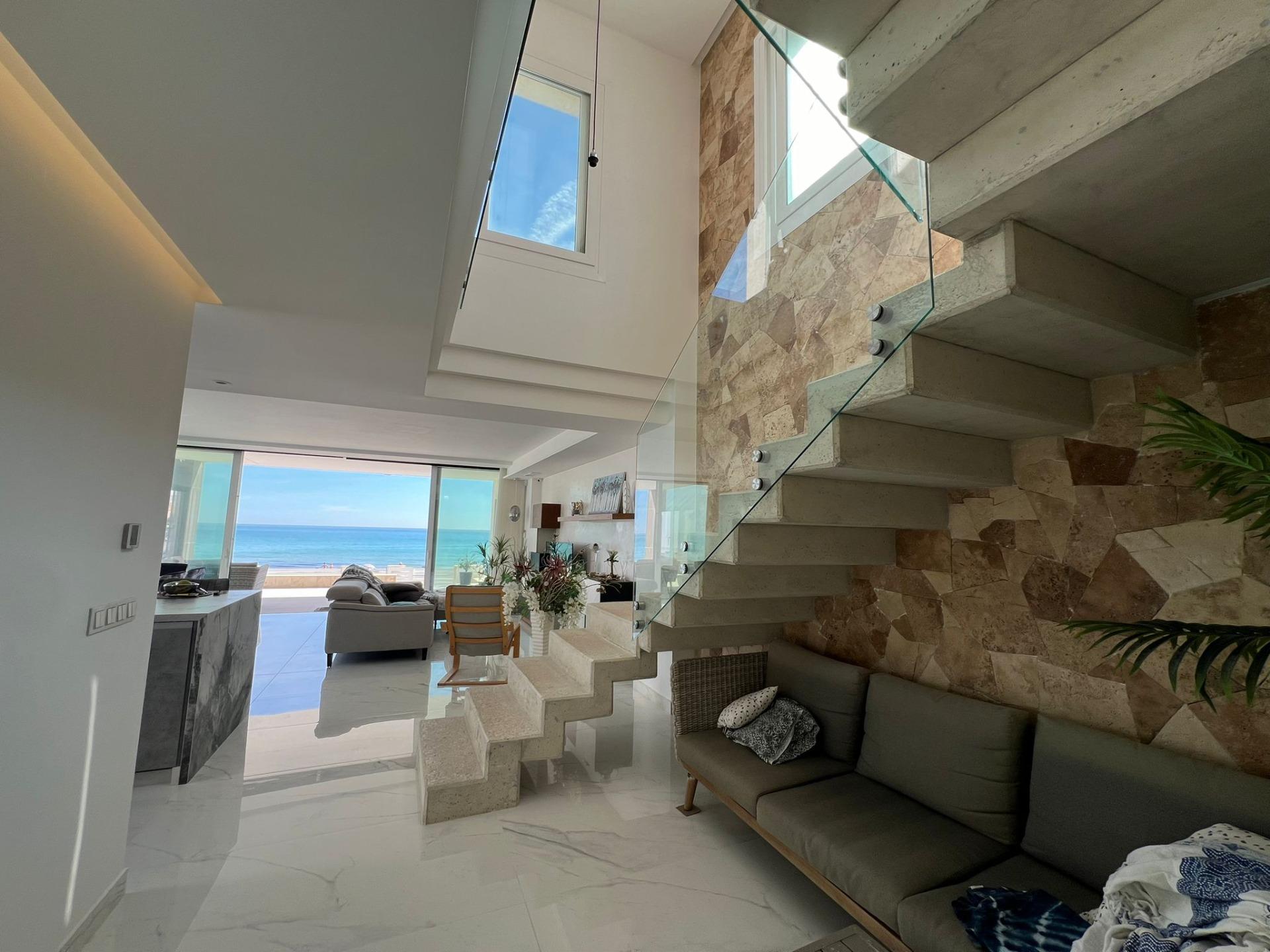 5 Bed, 4 Bath, HouseFor Sale, Torrevieja, Alicante