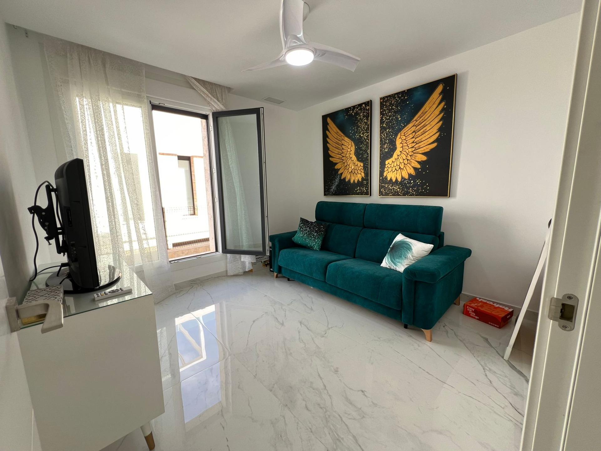 5 Bed, 4 Bath, HouseFor Sale, Torrevieja, Alicante