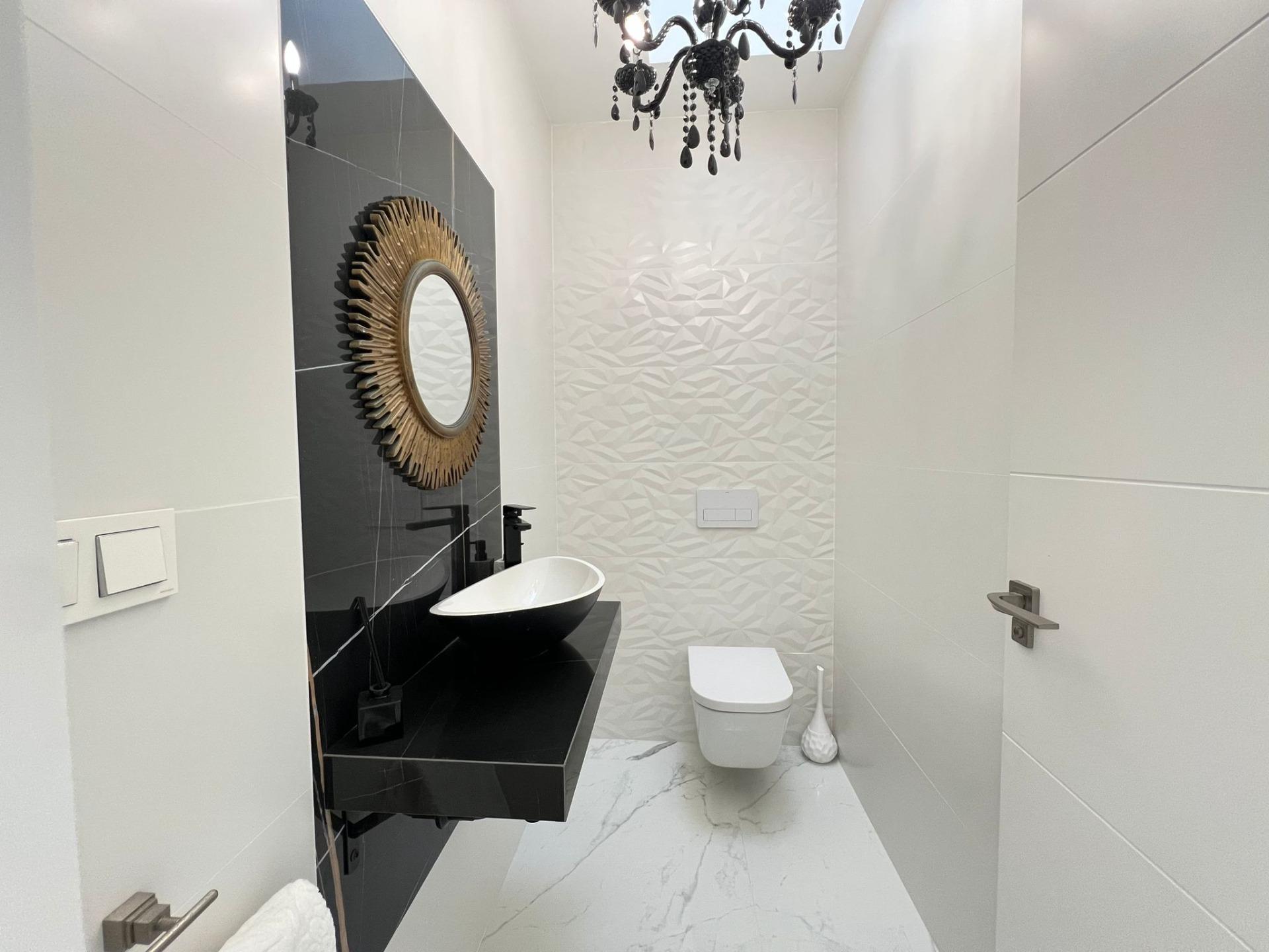 5 Bed, 4 Bath, HouseFor Sale, Torrevieja, Alicante