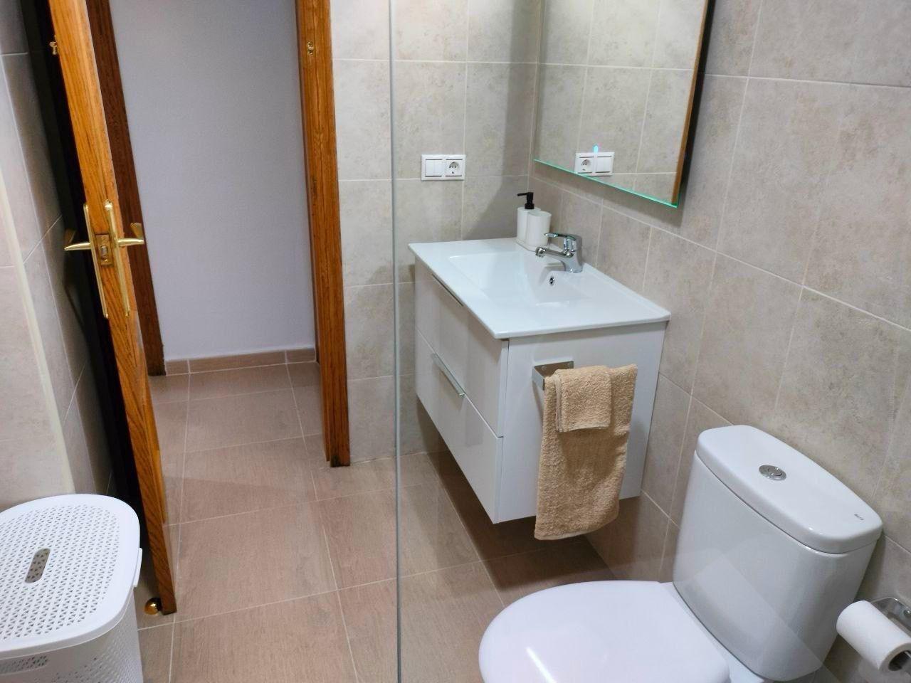 2 Bed, 1 Bath, ApartmentFor Sale, Torrevieja, Alicante