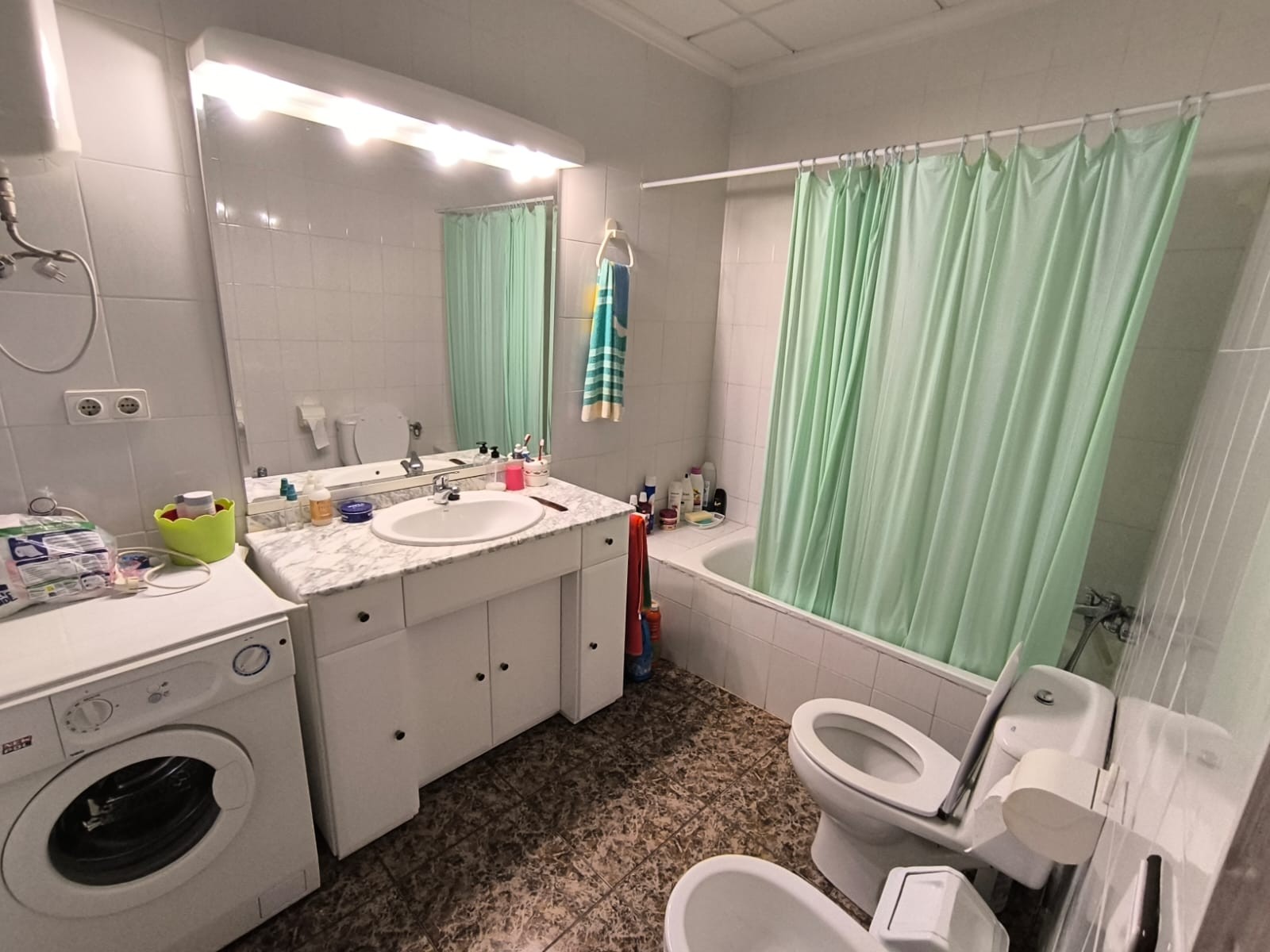 6 Bed, 2 Bath, HouseFor Sale, Yecla, Murcia