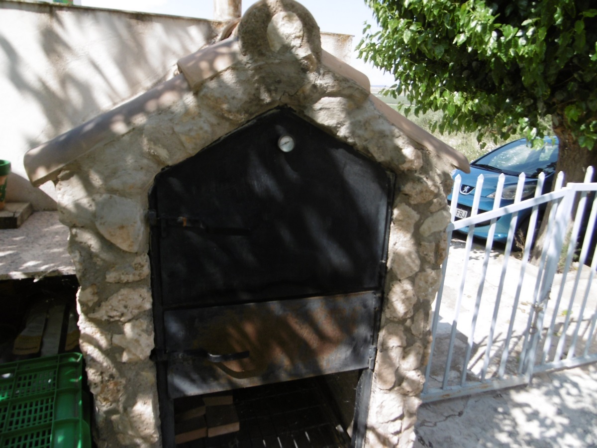 6 Bed, 2 Bath, HouseFor Sale, Yecla, Murcia