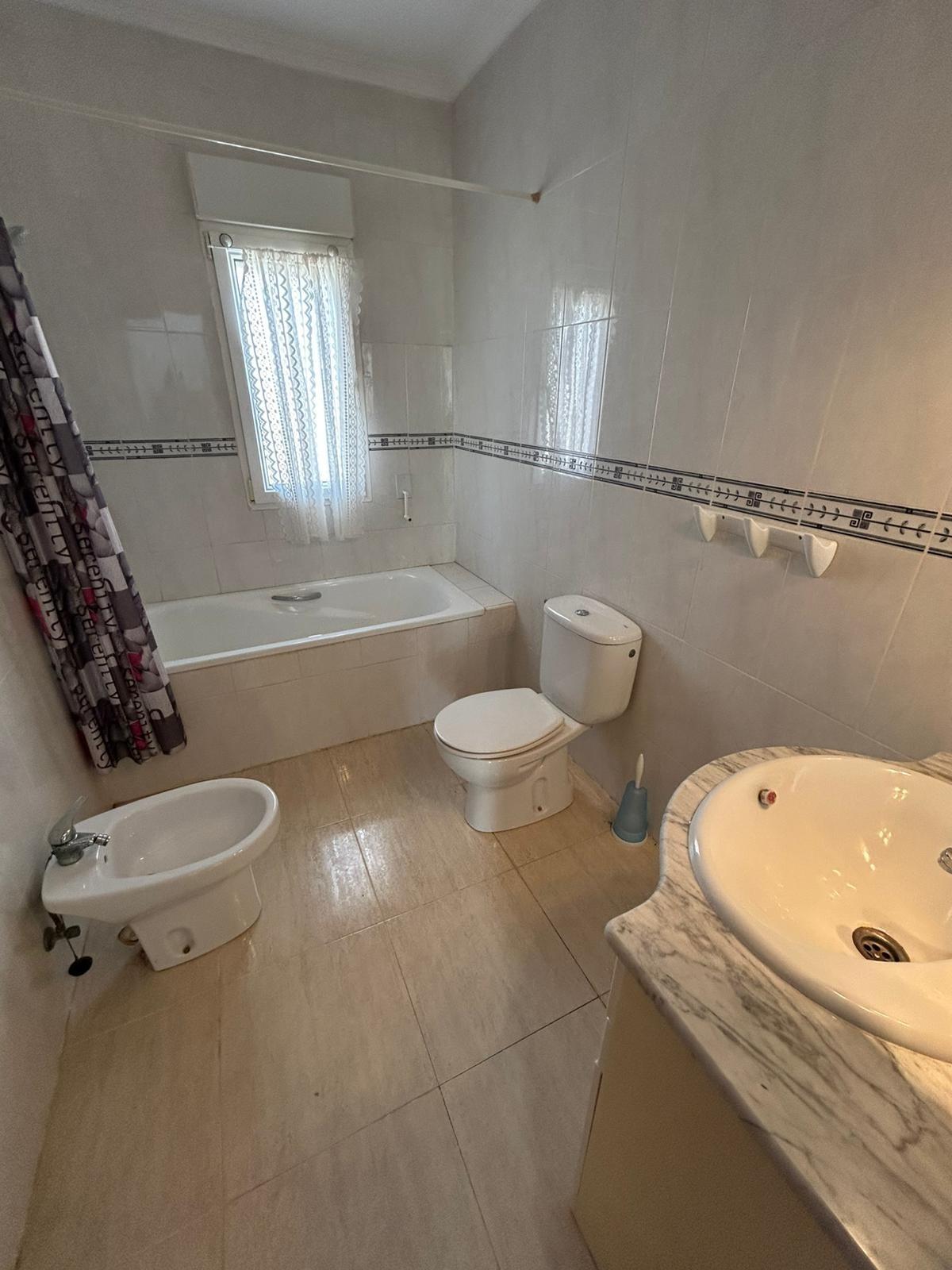 2 Bed, 1 Bath, ApartmentFor Sale, Orihuela Costa, Alicante