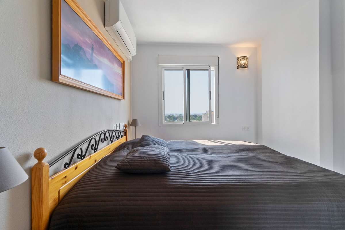 2 Bed, 1 Bath, ApartmentFor Sale, Torrevieja, Alicante