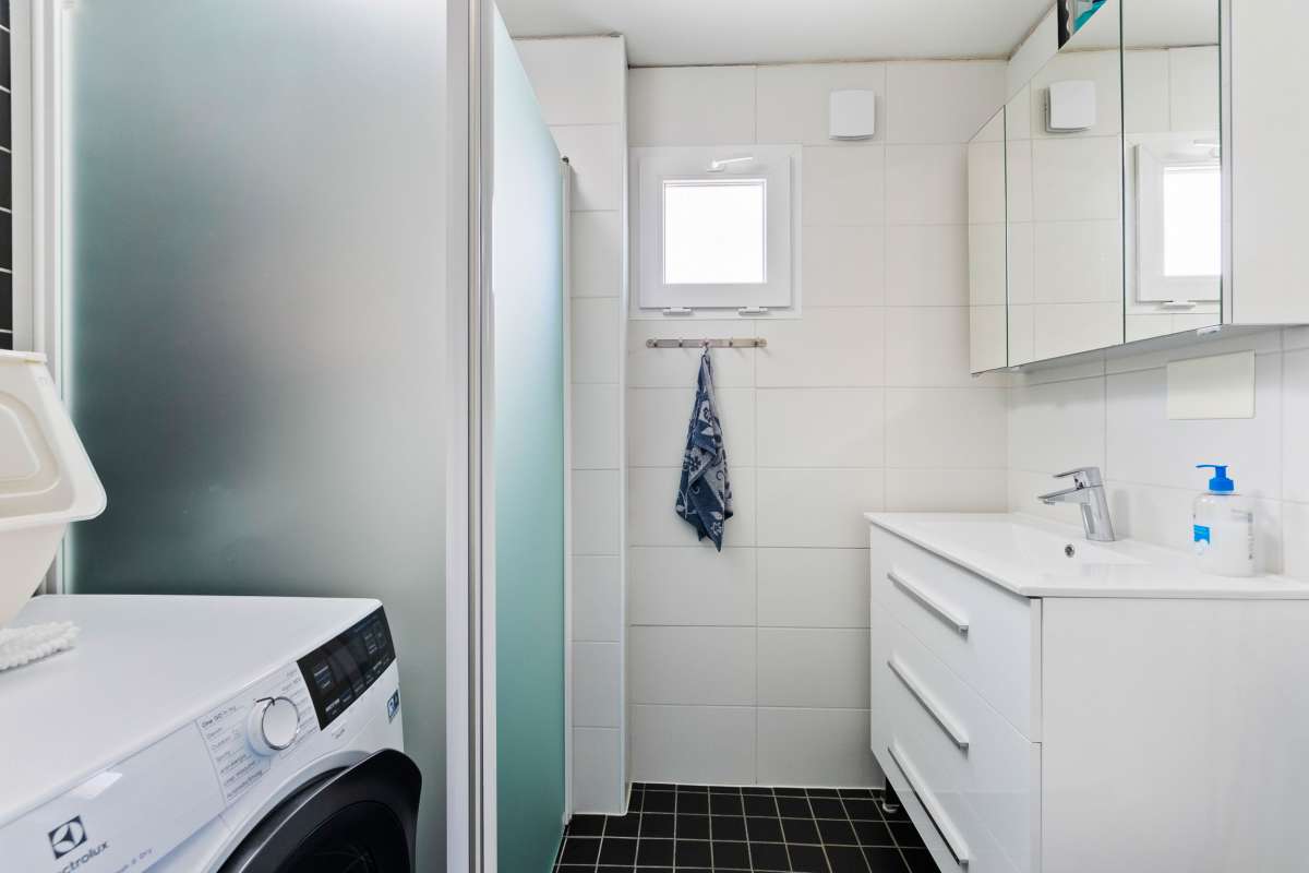 2 Bed, 1 Bath, ApartmentFor Sale, Torrevieja, Alicante