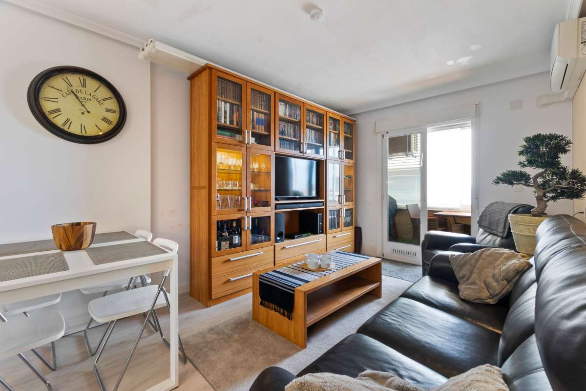 2 Bed, 1 Bath, ApartmentFor Sale, Torrevieja, Alicante