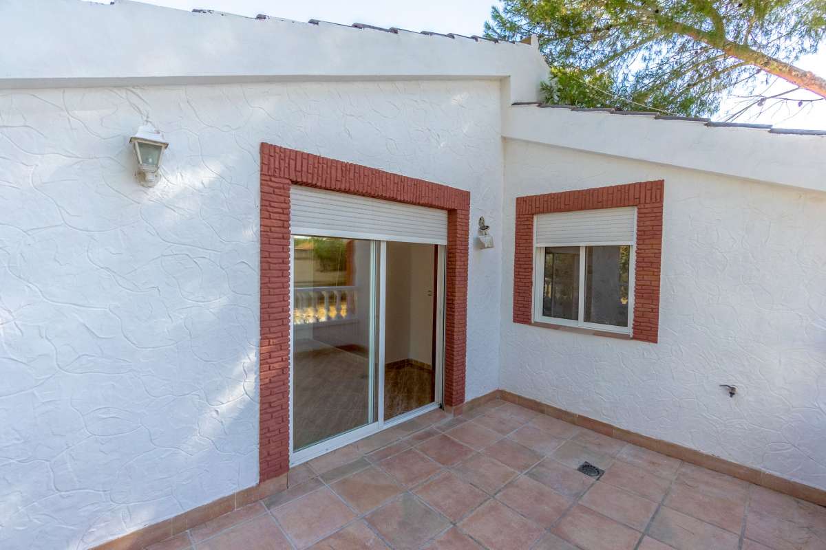 5 Bed, 3 Bath, HouseFor Sale, Orihuela, Alicante