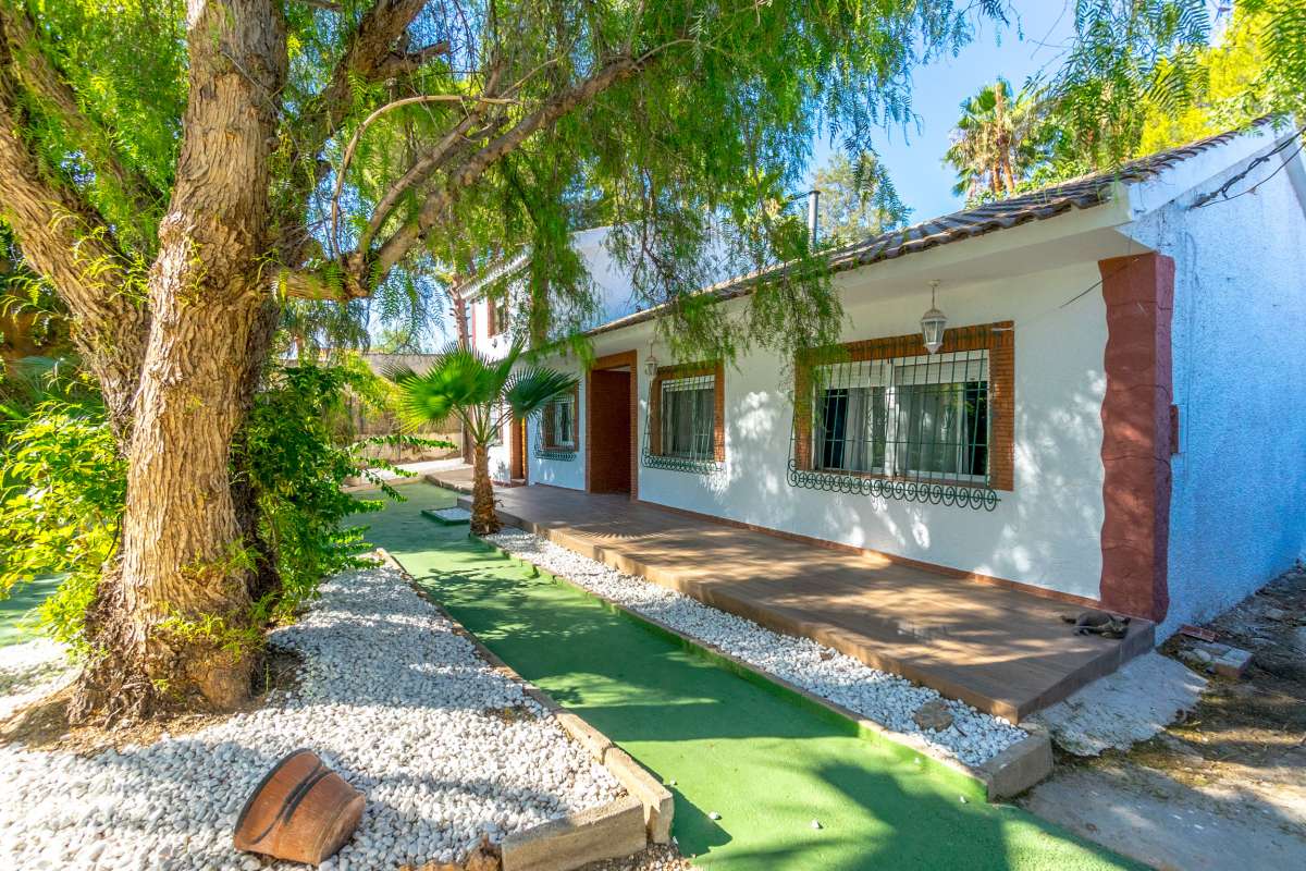 5 Bed, 3 Bath, HouseFor Sale, Orihuela, Alicante