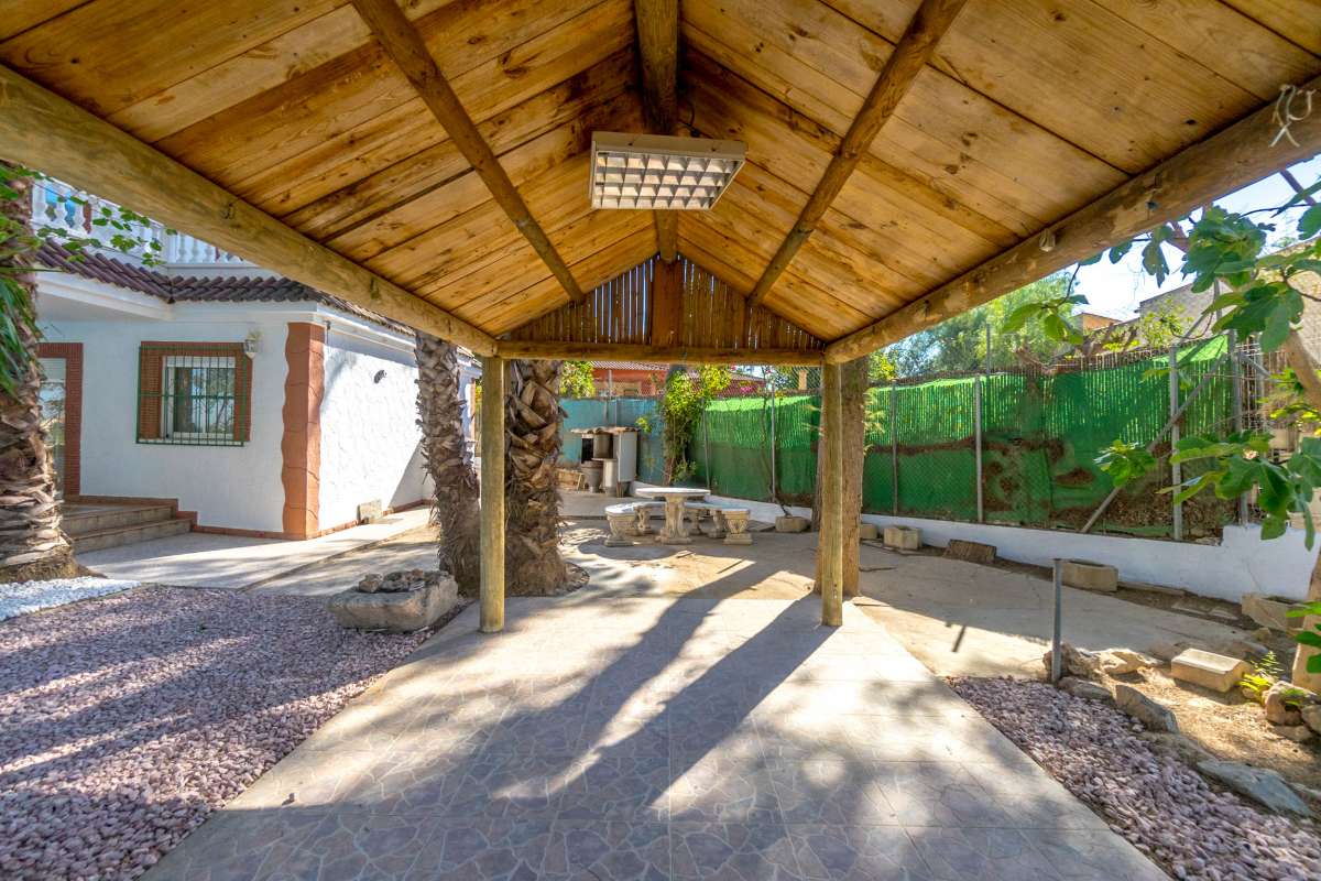 5 Bed, 3 Bath, HouseFor Sale, Orihuela, Alicante