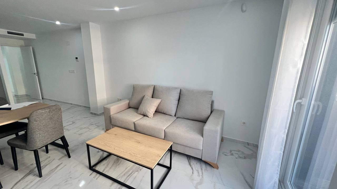 2 Bed, 1 Bath, ApartmentFor Sale, Torrevieja, Alicante