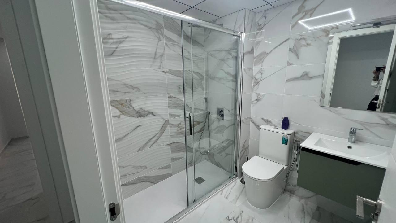 2 Bed, 1 Bath, ApartmentFor Sale, Torrevieja, Alicante