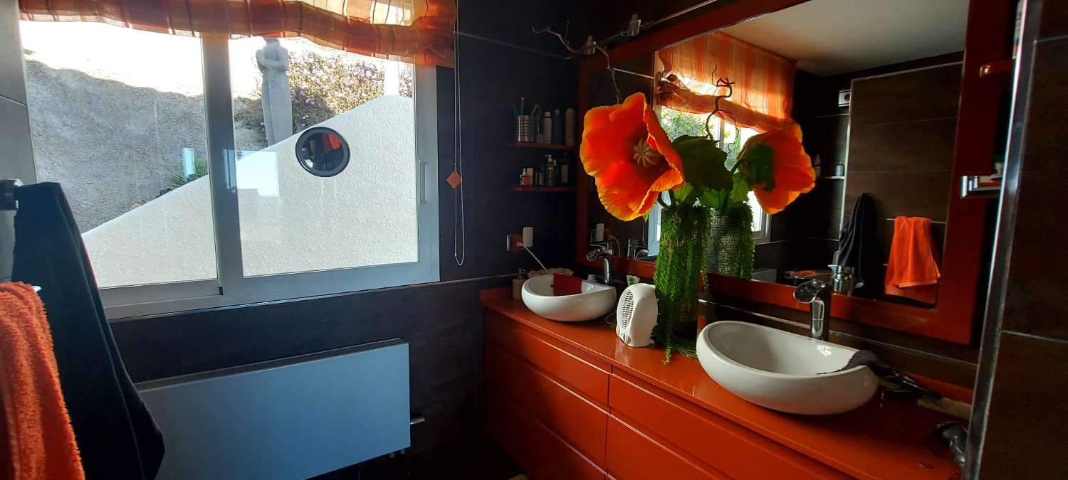 3 Bed, 2 Bath, HouseFor Sale, Calpe, Alicante