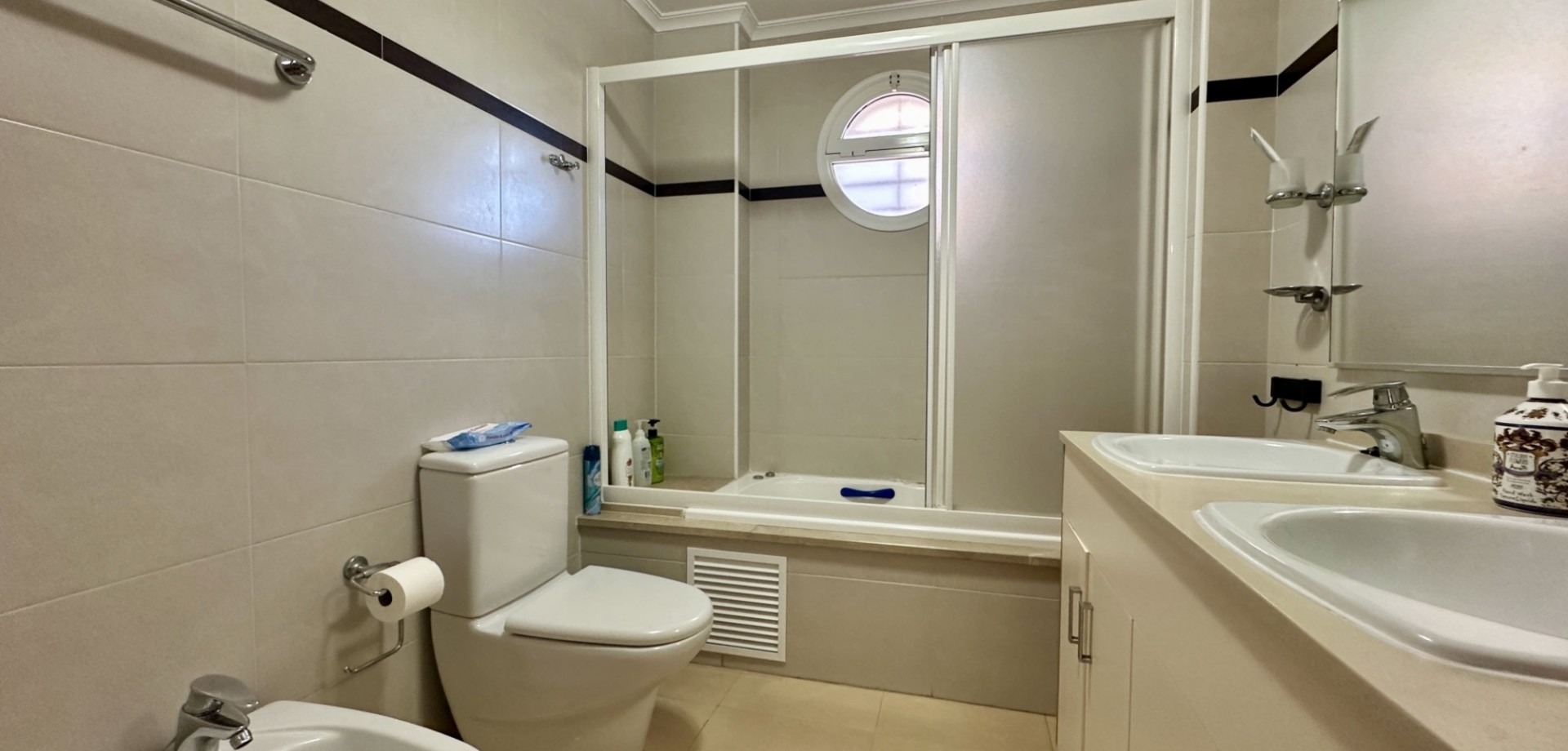 2 Bed, 1 Bath, ApartmentFor Sale, Mil Palmeras, Alicante