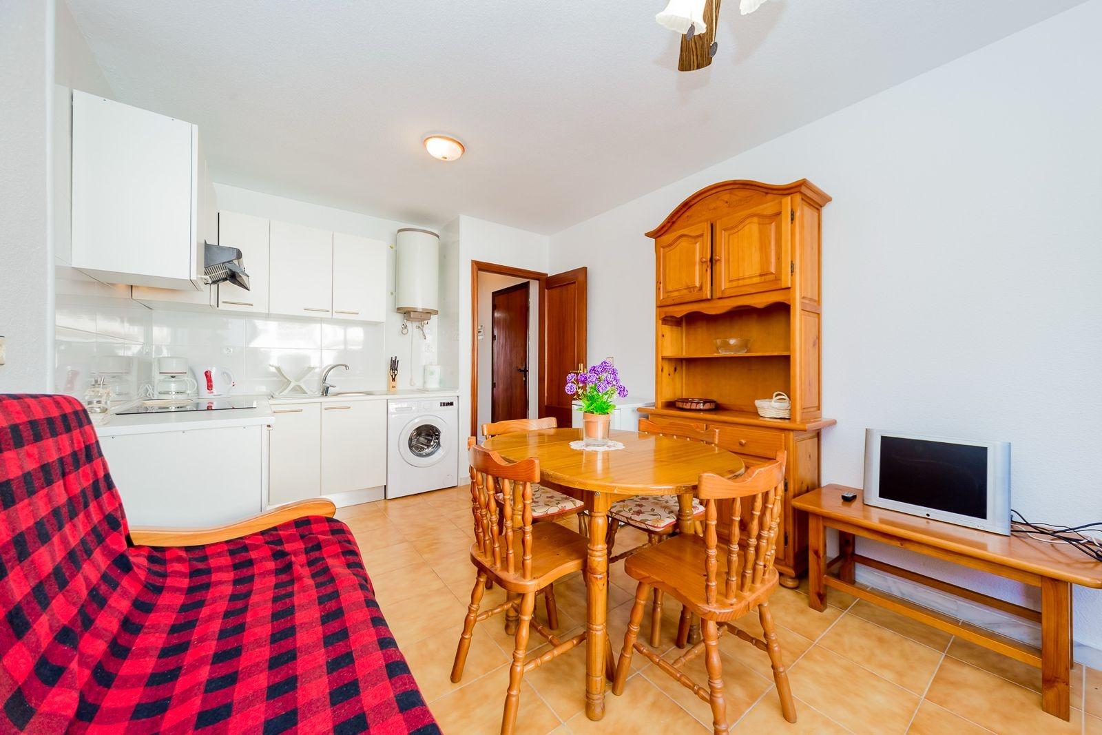 1 Bed, 1 Bath, ApartmentFor Sale, Torrevieja, Alicante