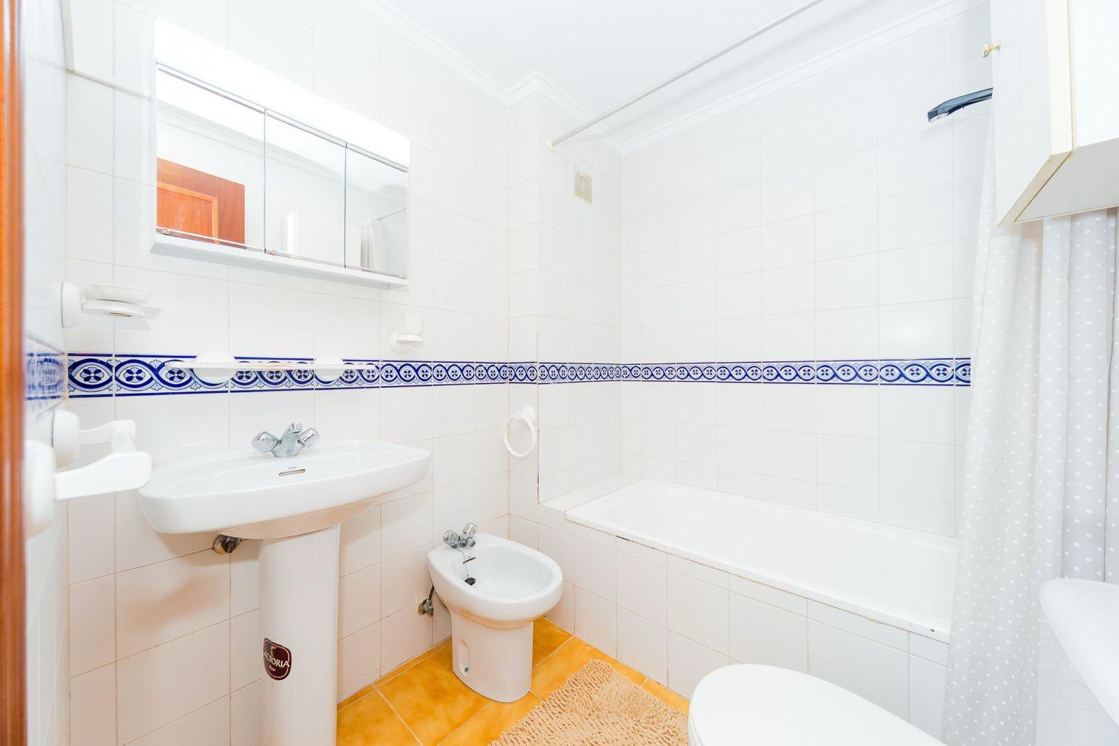 1 Bed, 1 Bath, ApartmentFor Sale, Torrevieja, Alicante