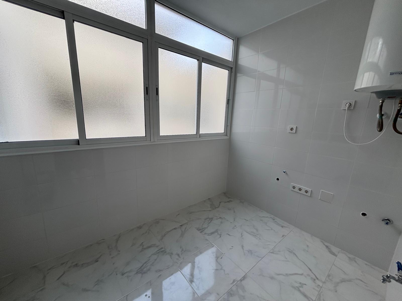 3 Bed, 3 Bath, ApartmentFor Sale, Torrevieja, Alicante