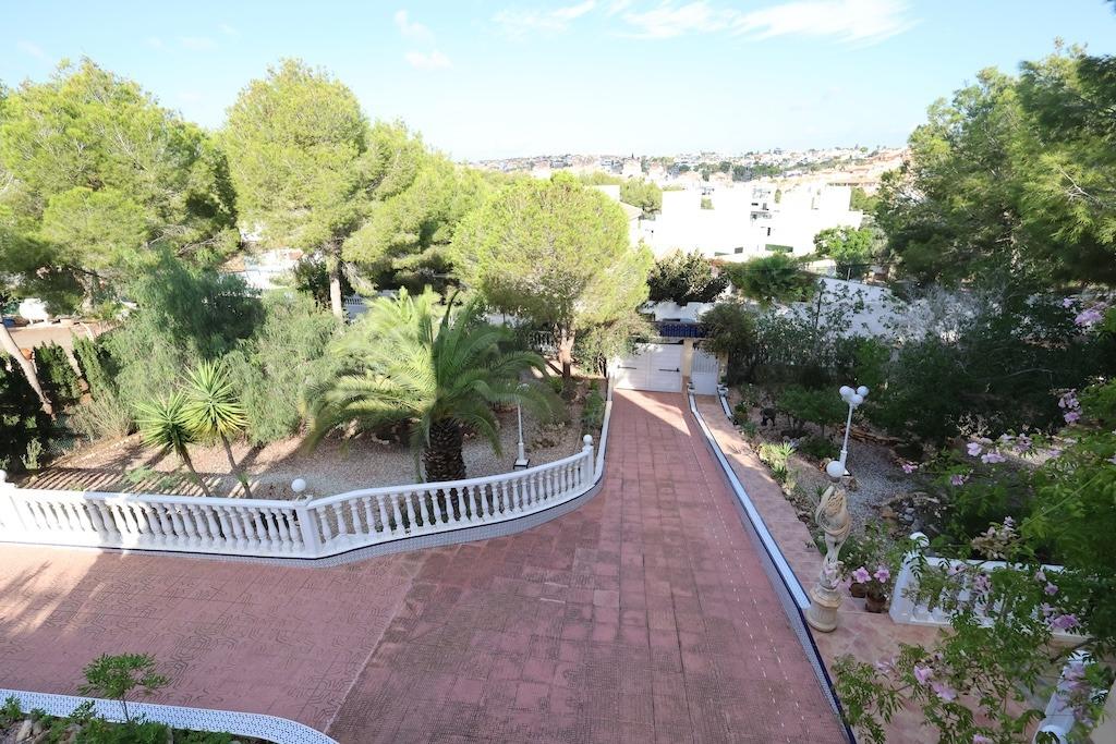 5 Bed, 4 Bath, HouseFor Sale, Orihuela Costa, Alicante