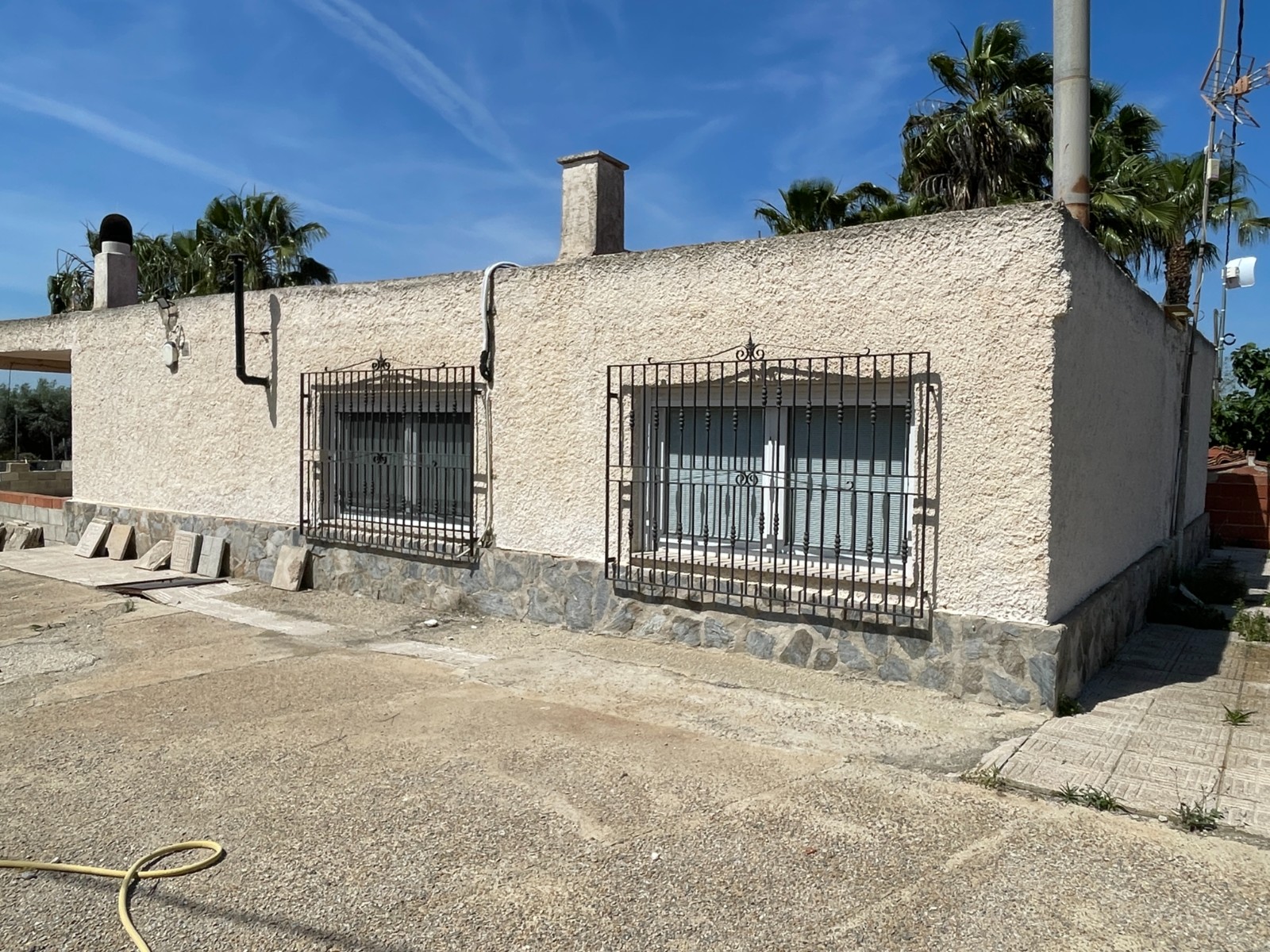 4 Bed, 2 Bath, HouseFor Sale, Crevillent, Alicante