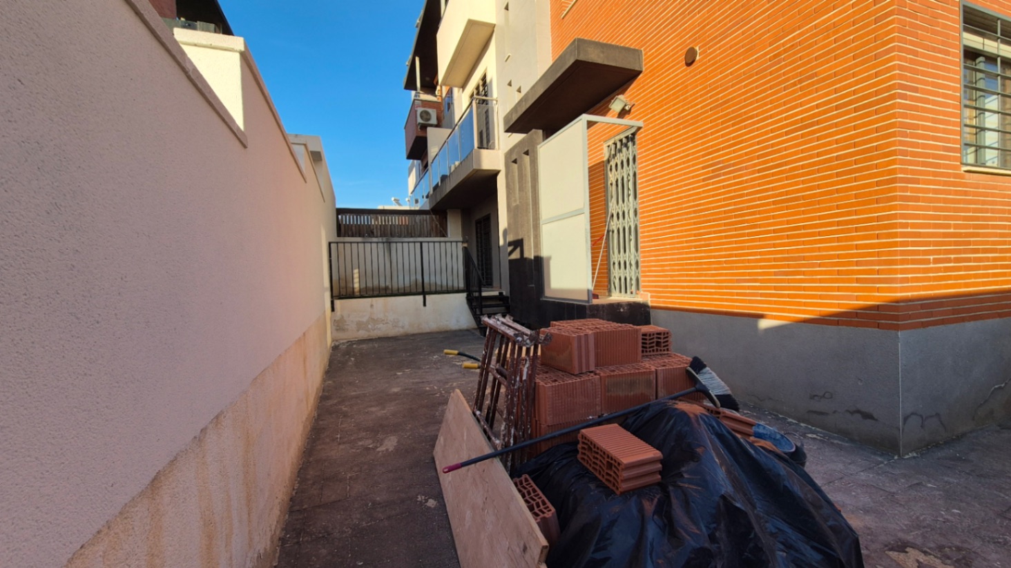 3 Bed, 2 Bath, ApartmentFor Sale, Torrevieja, Alicante