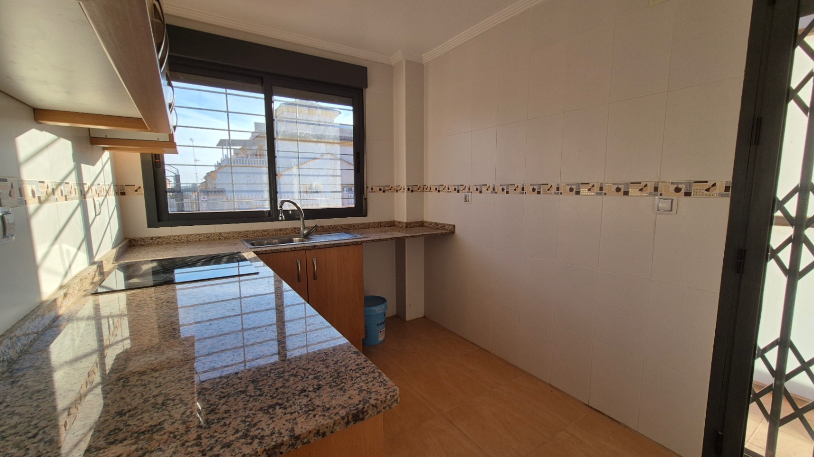 3 Bed, 2 Bath, ApartmentFor Sale, Torrevieja, Alicante