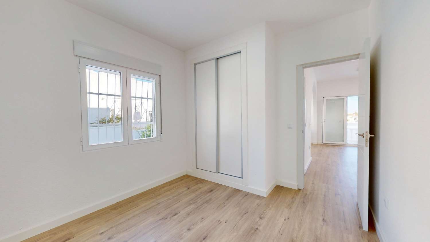 2 Bed, 1 Bath, HouseFor Sale, Orihuela, Alicante