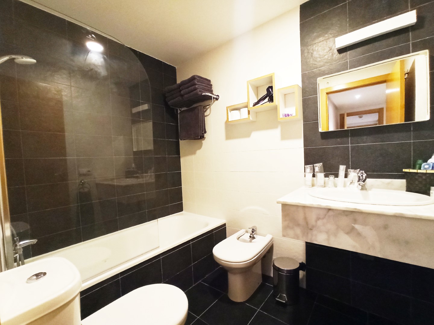 2 Bed, 2 Bath, ApartmentFor Sale, Benidorm, Alicante