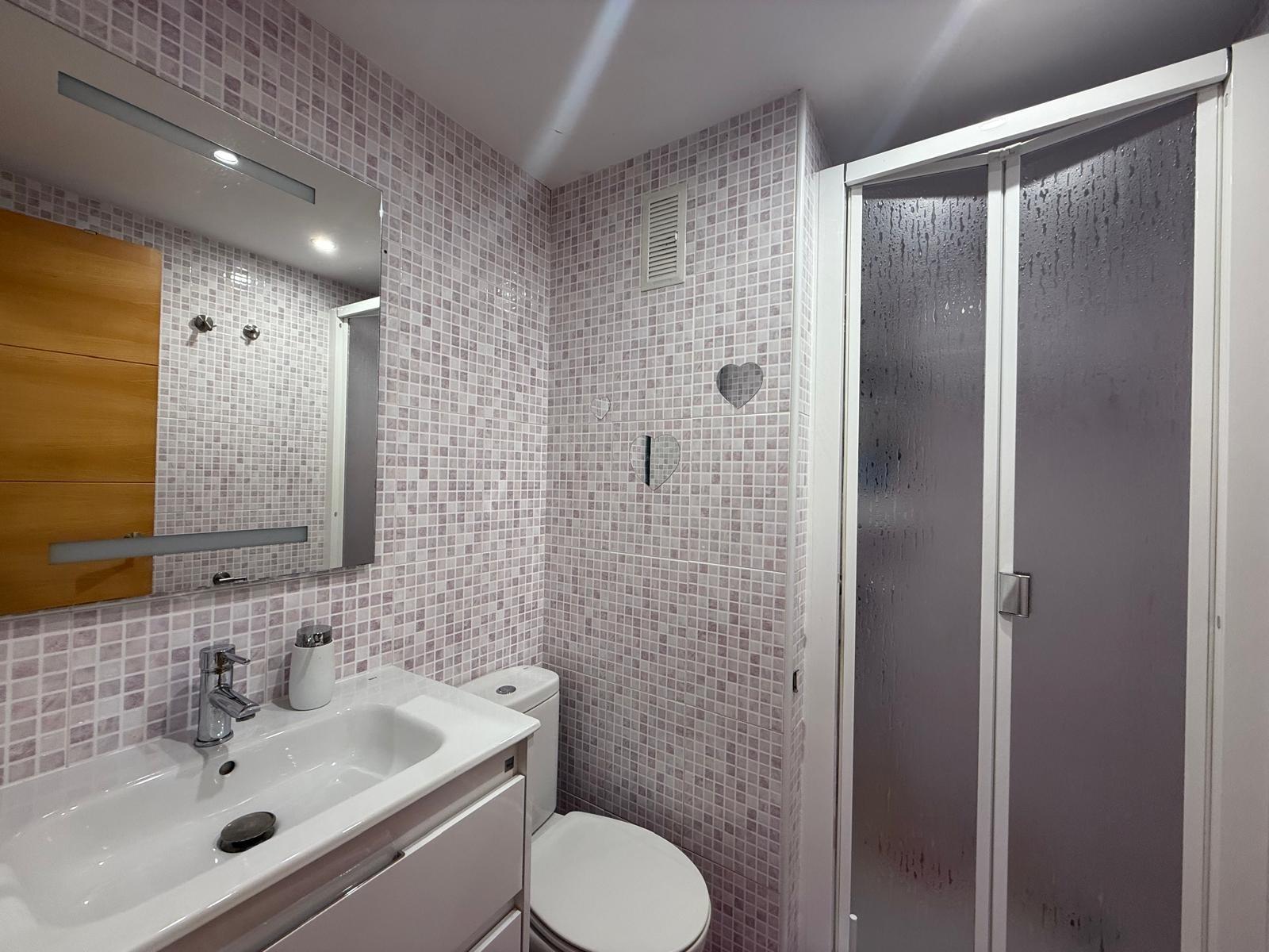 3 Bed, 2 Bath, ApartmentFor Sale, Benidorm, Alicante