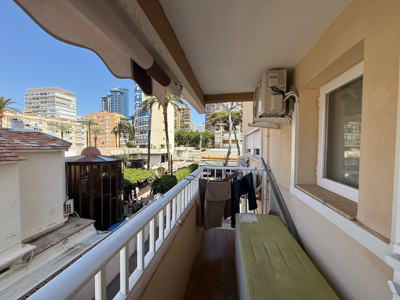 3 Bed, 2 Bath, ApartmentFor Sale, Benidorm, Alicante