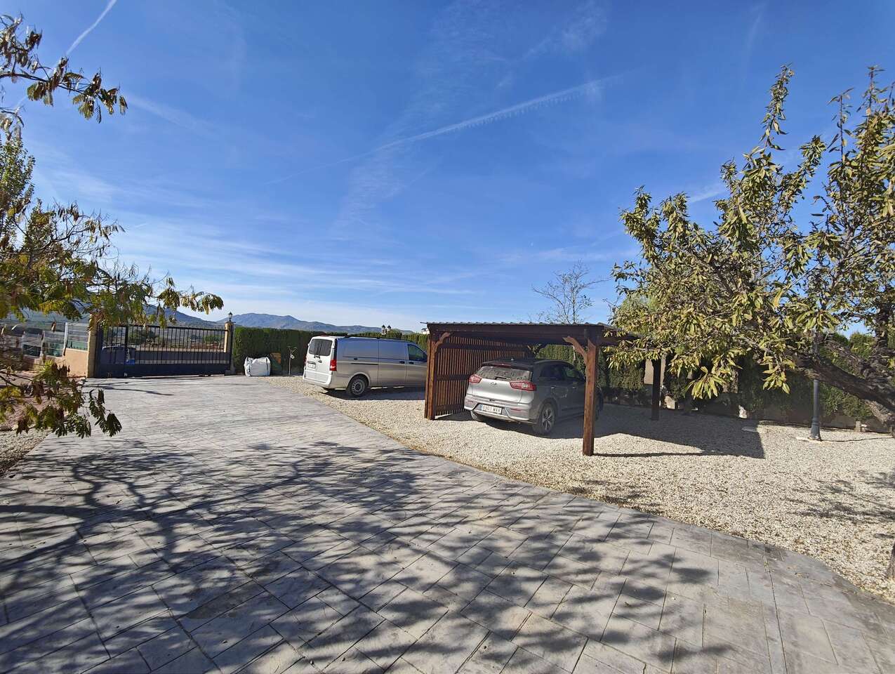 3 Bed, 2 Bath, HouseFor Sale, Sax, Alicante