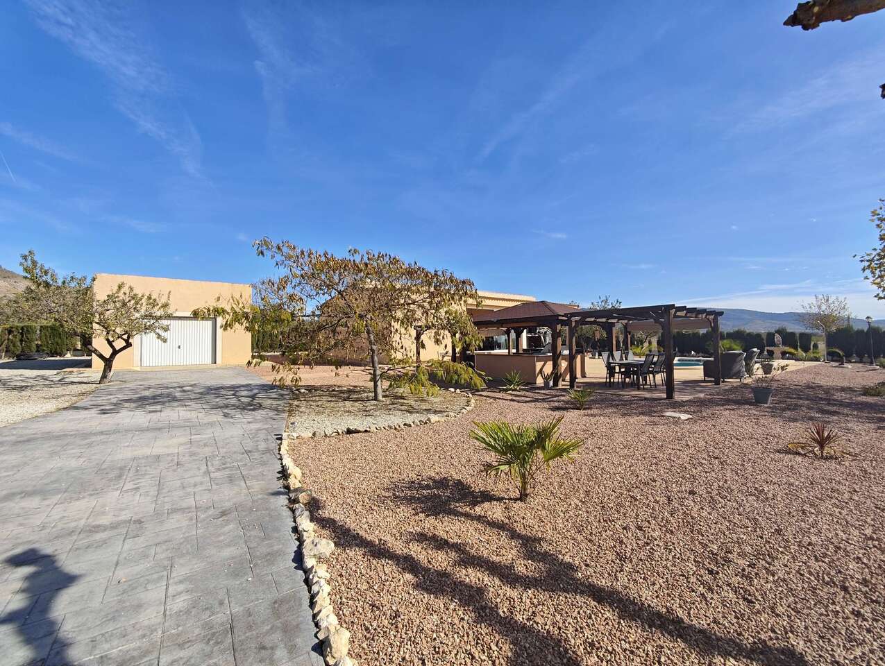 3 Bed, 2 Bath, HouseFor Sale, Sax, Alicante