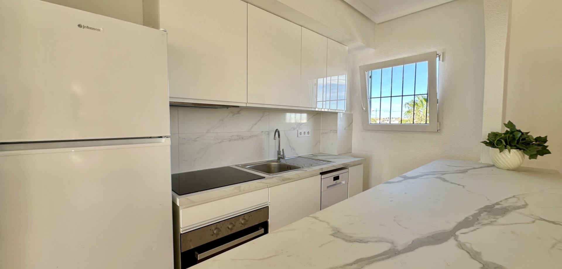 2 Bed, 2 Bath, ApartmentFor Sale, Orihuela Costa, Alicante