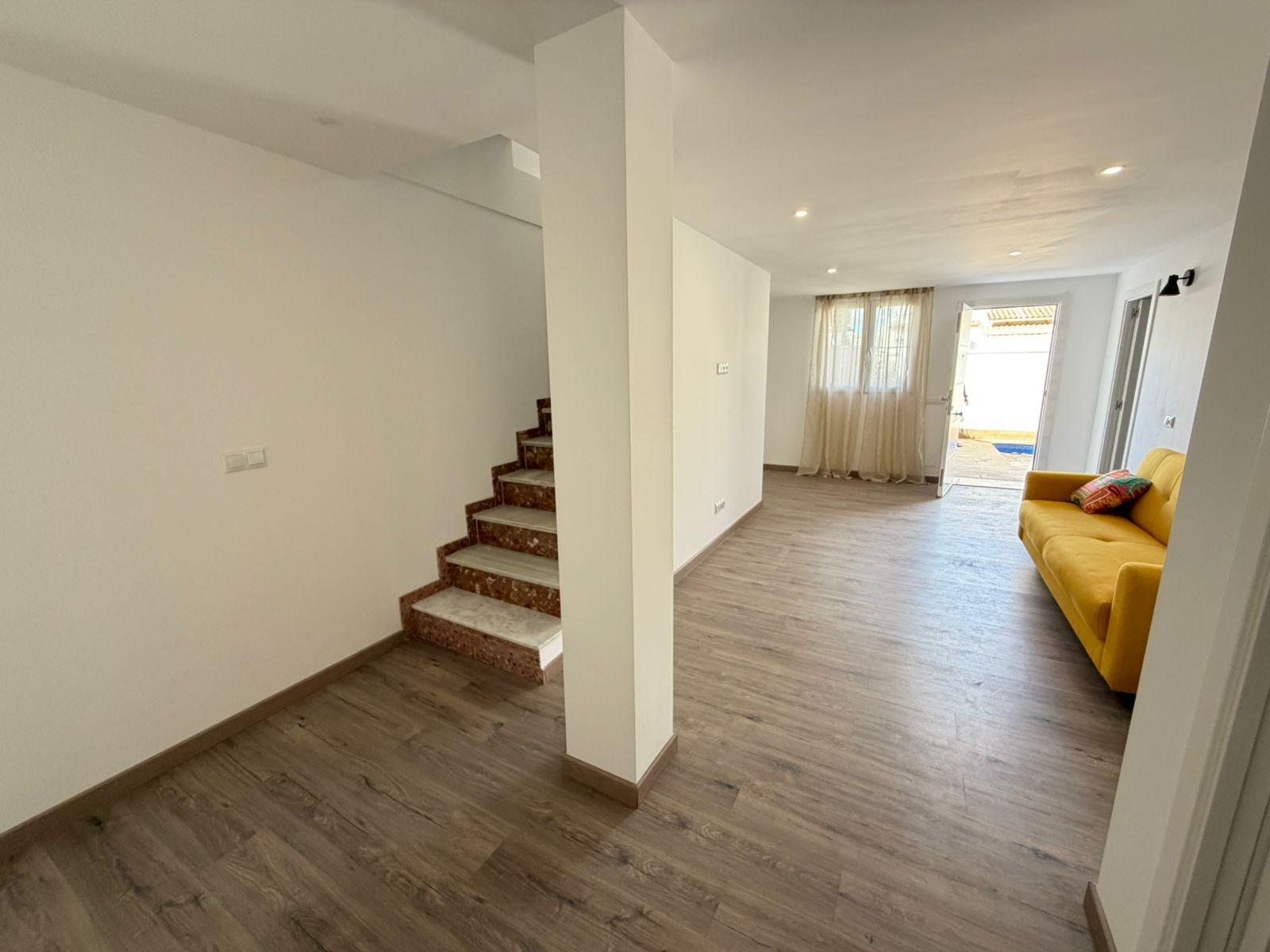 4 Bed, 4 Bath, HouseFor Sale, Torrevieja, Alicante