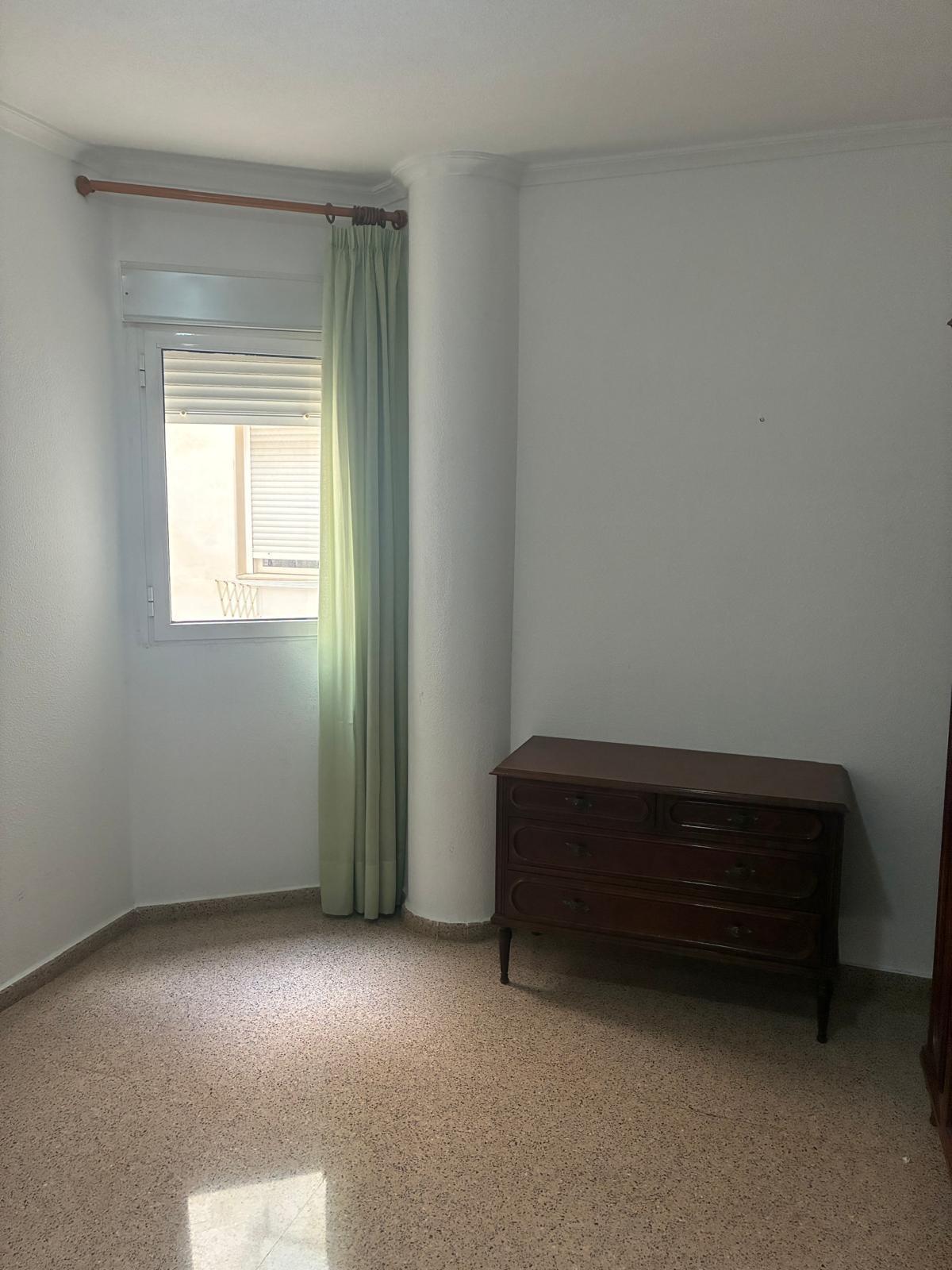 3 Bed, 2 Bath, ApartmentFor Sale, Almoradi, Alicante