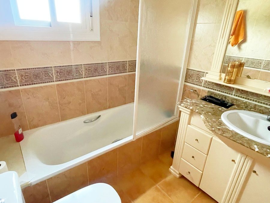 3 Bed, 2 Bath, HouseFor Sale, Daya Vieja, Alicante