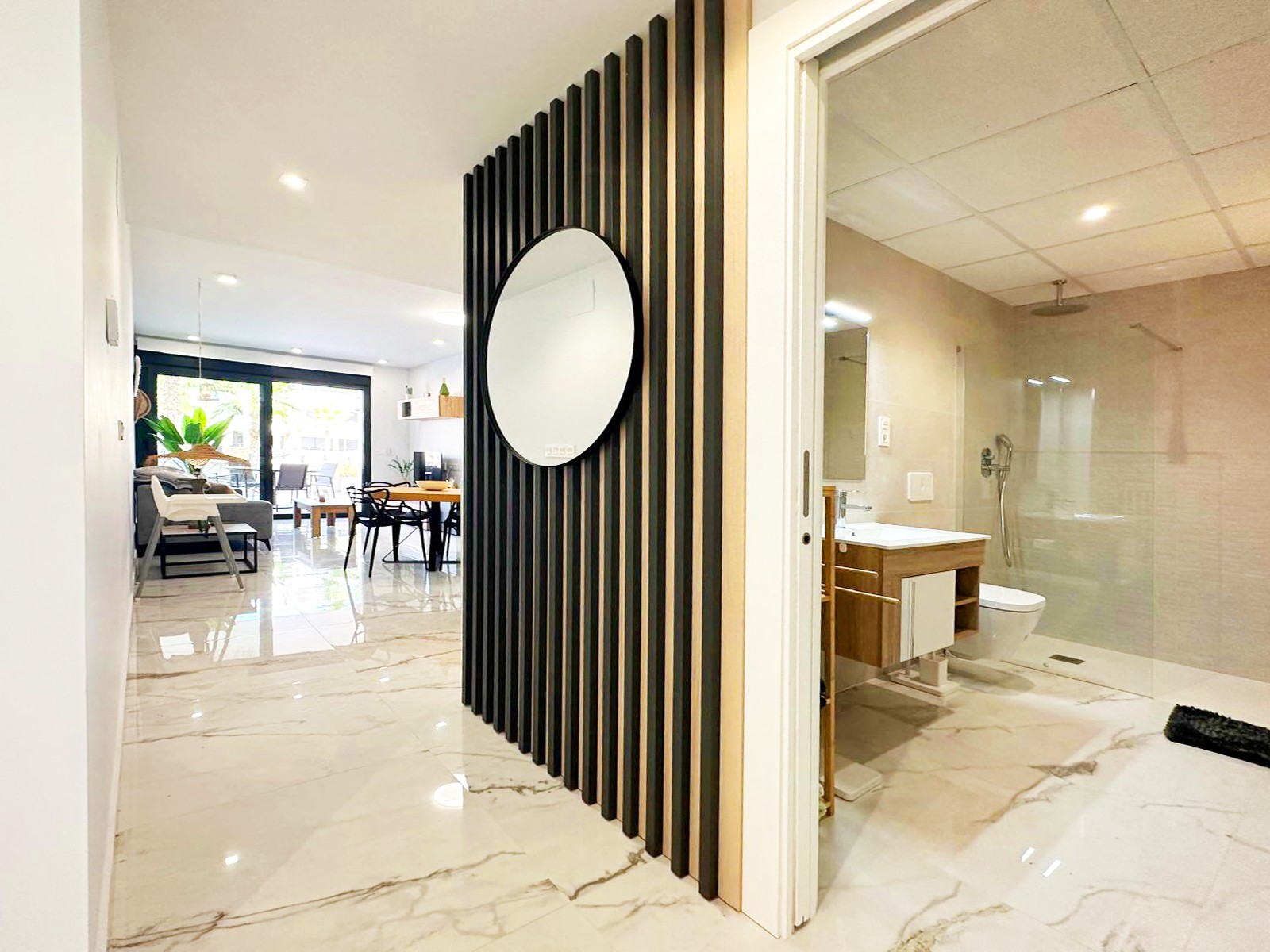 2 Bed, 2 Bath, ApartmentFor Sale, Torrevieja, Alicante