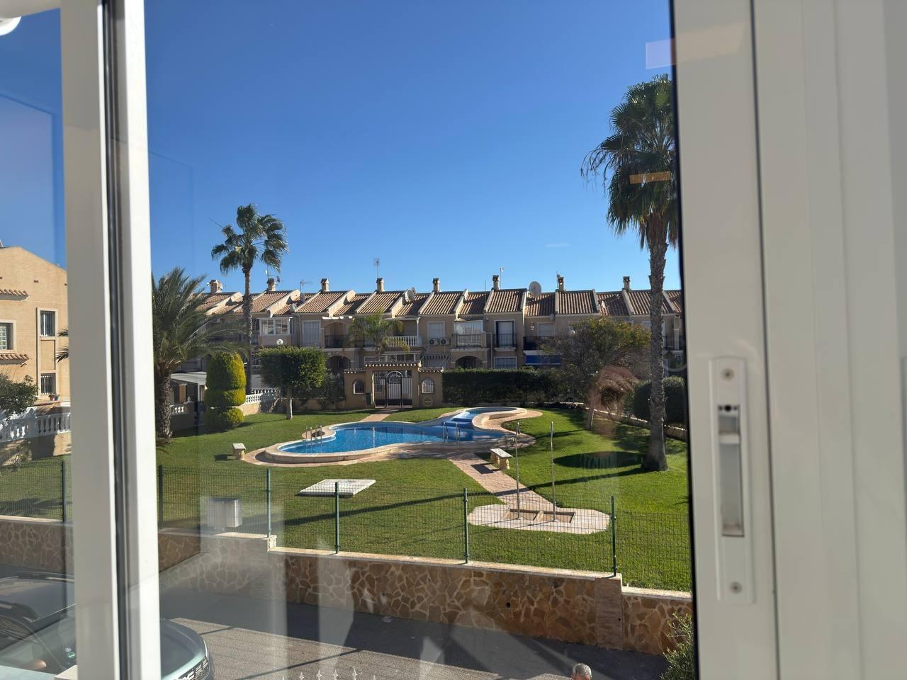 2 Bed, 2 Bath, HouseFor Sale, Torrevieja, Alicante