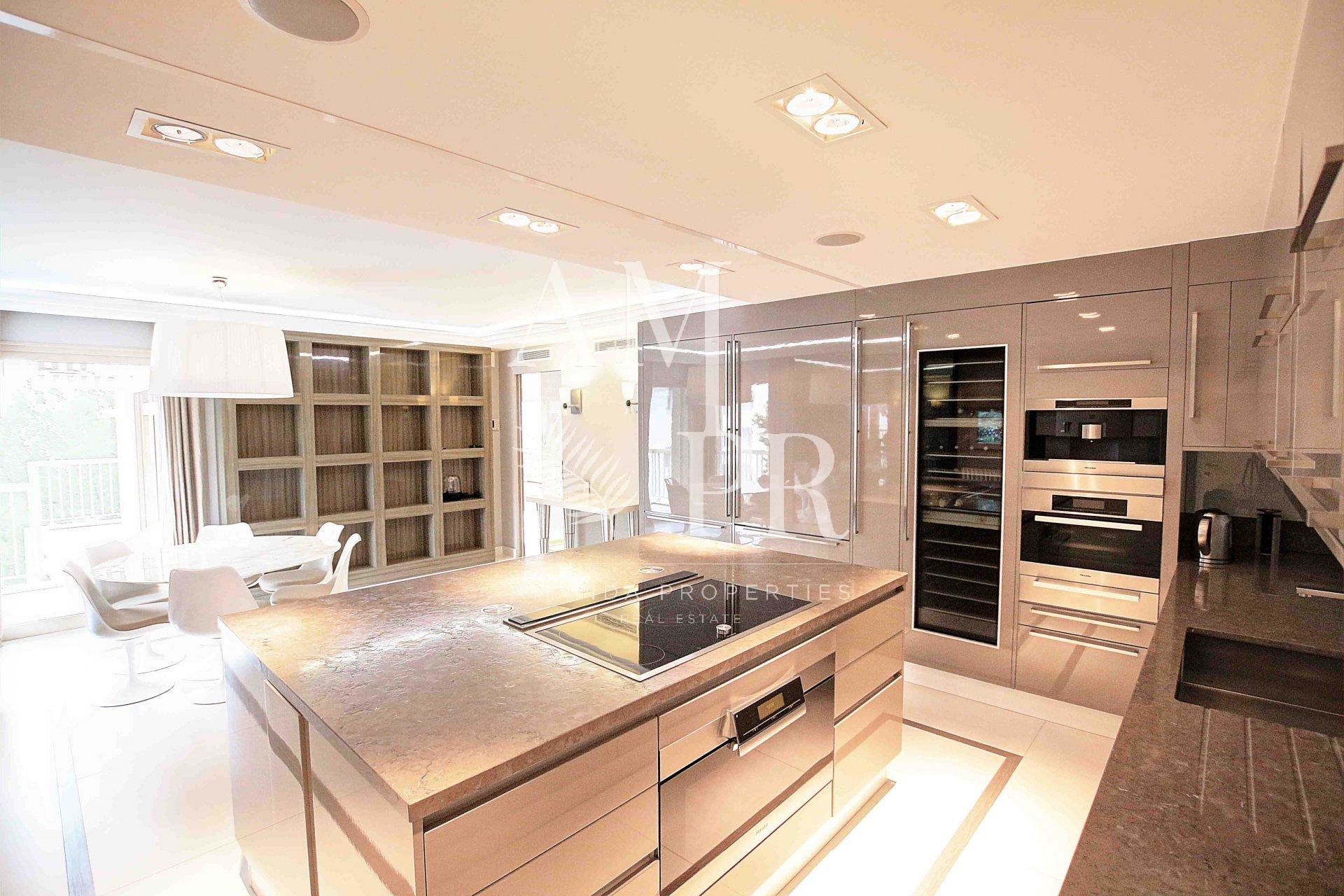 4 avenue de l'Amiral Wester Wemyss, Cannes, 06, 06400, 6 Bedrooms Bedrooms, ,Flats / Apartments,For Sale,avenue de l'Amiral Wester Wemyss,274745