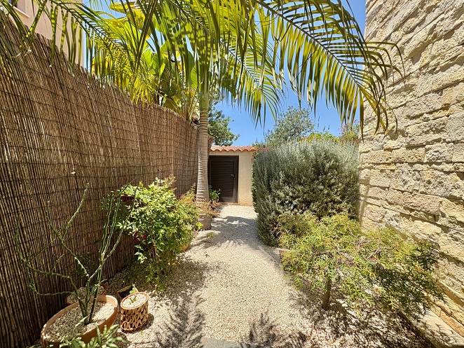 3 Bed, 2 Bath, HouseFor Sale, Paphos, Paphos